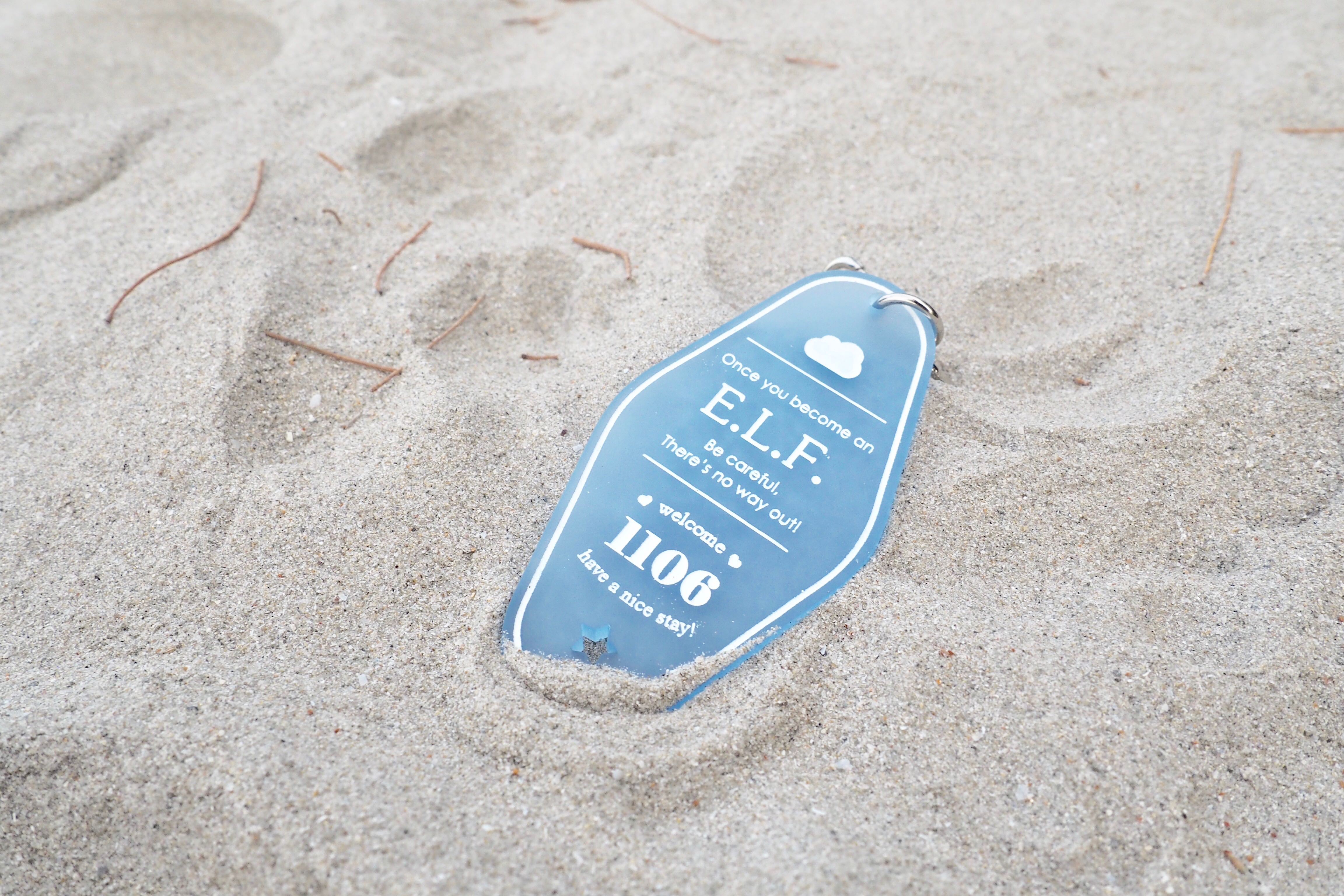 [PRE-ORDER] Keychain : พวงกุญแจ ELF Motel 