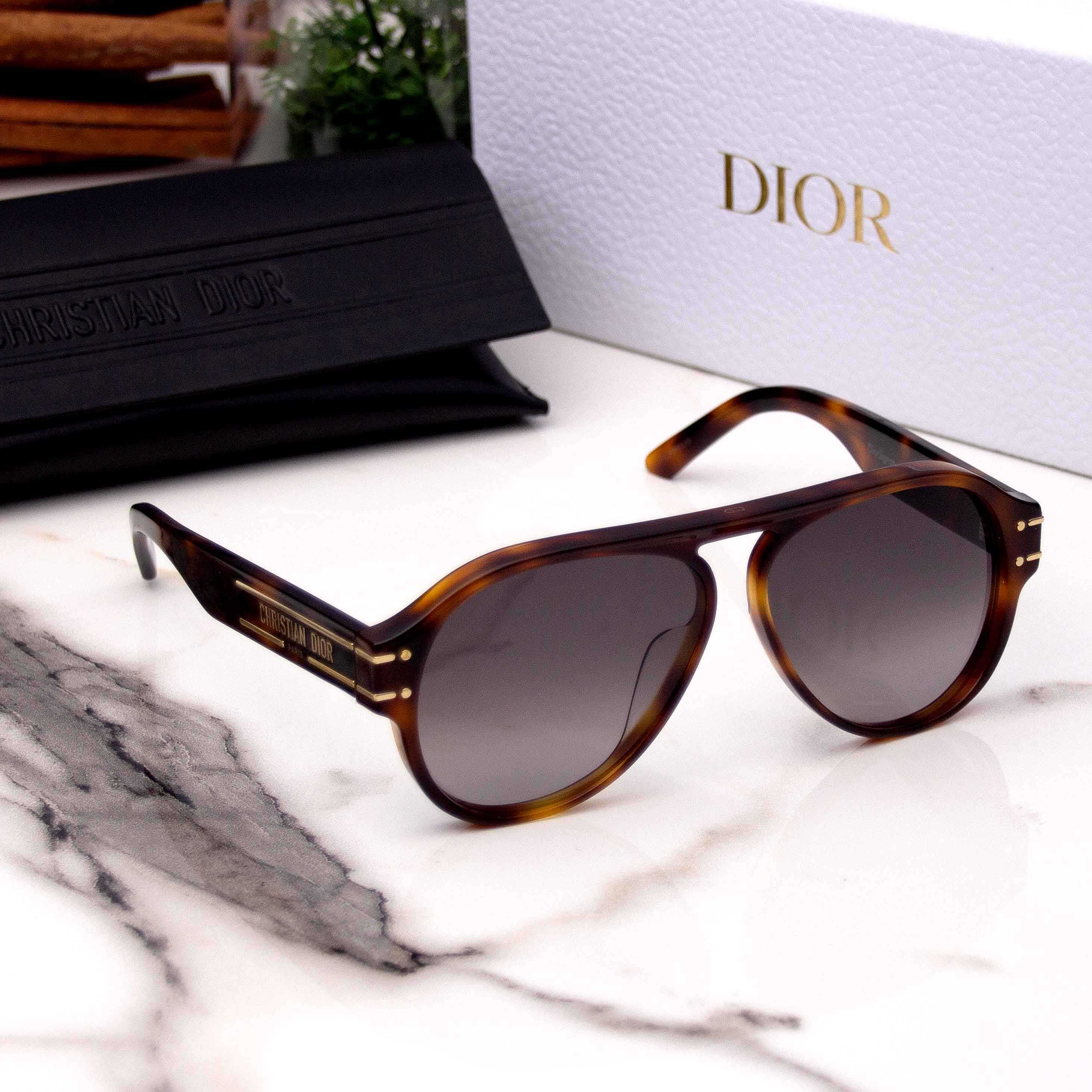 DIORSIGNATURE : AIU 26A1 SIZE 58 MM.