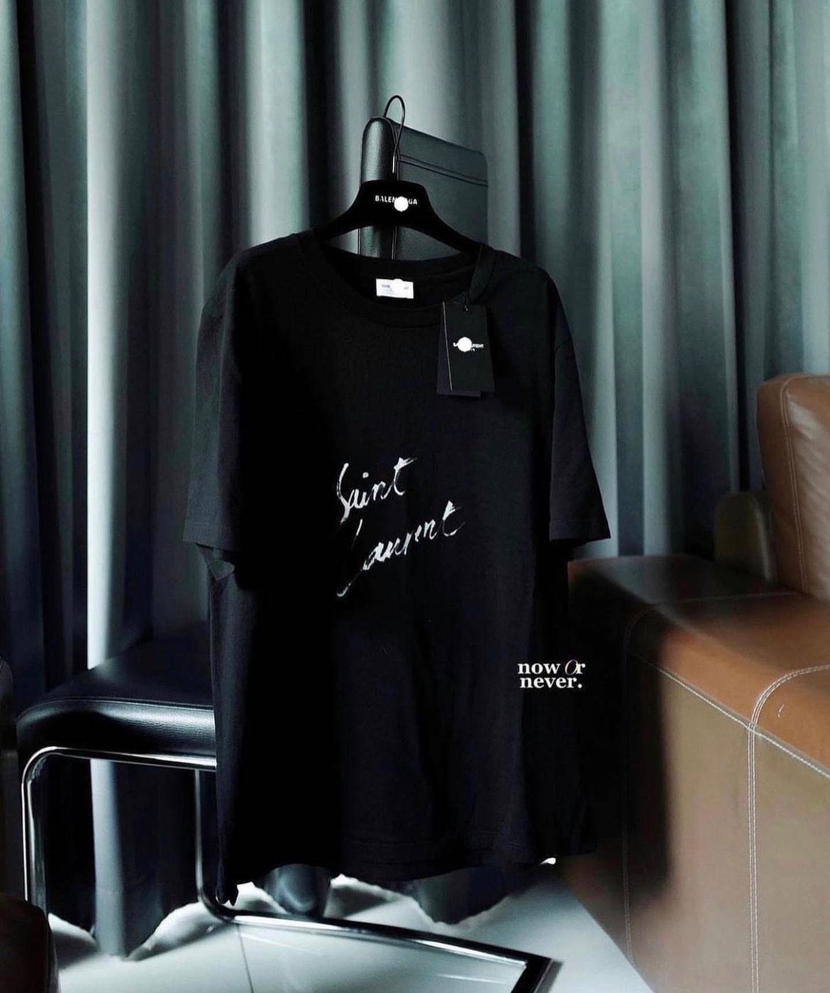 /พร้อมส่ง/ SAINT LAURENT LOGO SIGNATURE SHORT SLEEVE T SHIRT