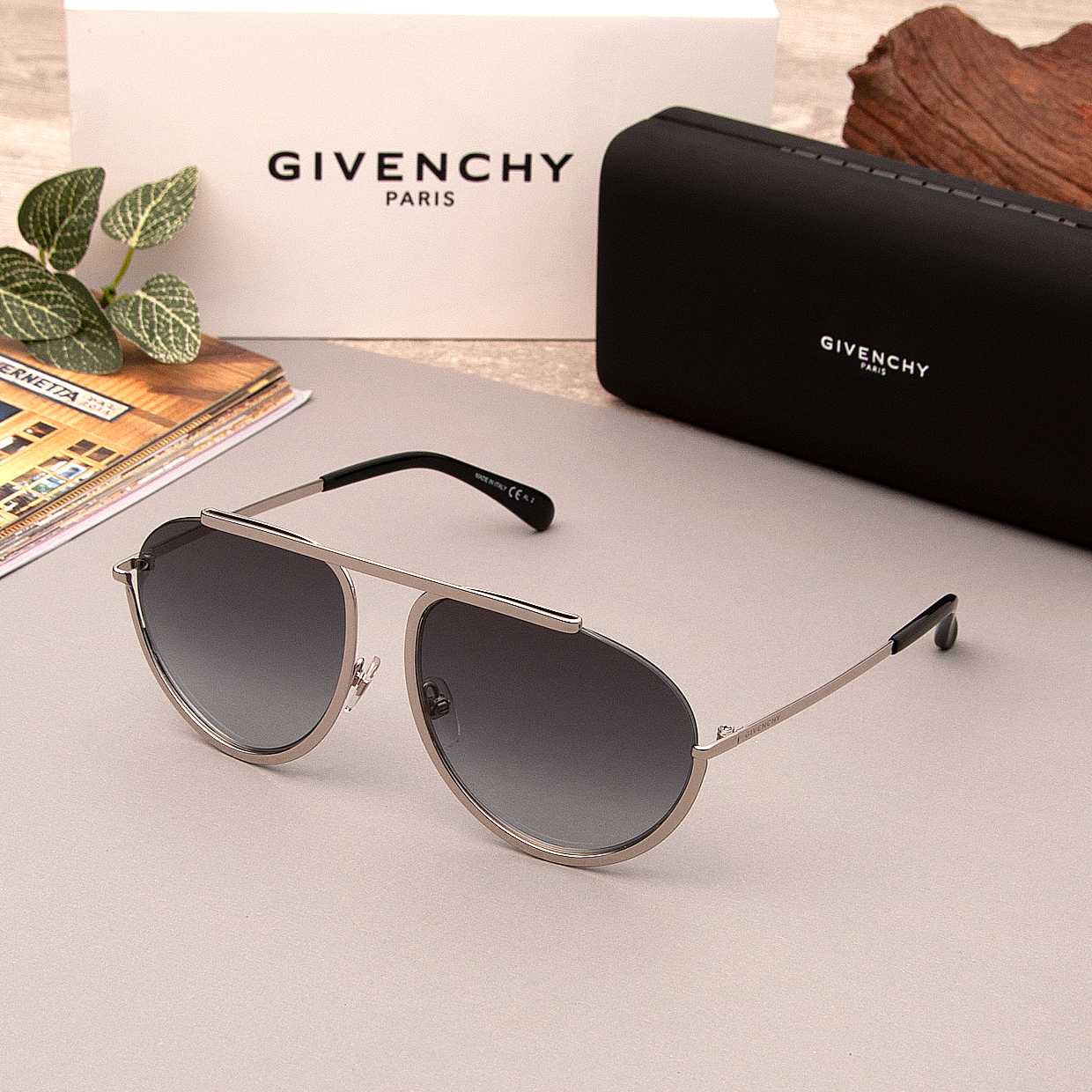 GV7112/S : 010 SIZE 59 MM. (PALLADIUM)