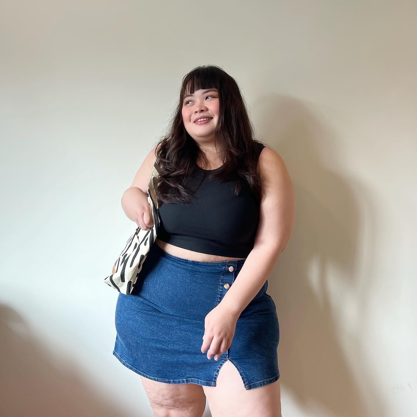 “Bottons skirt”