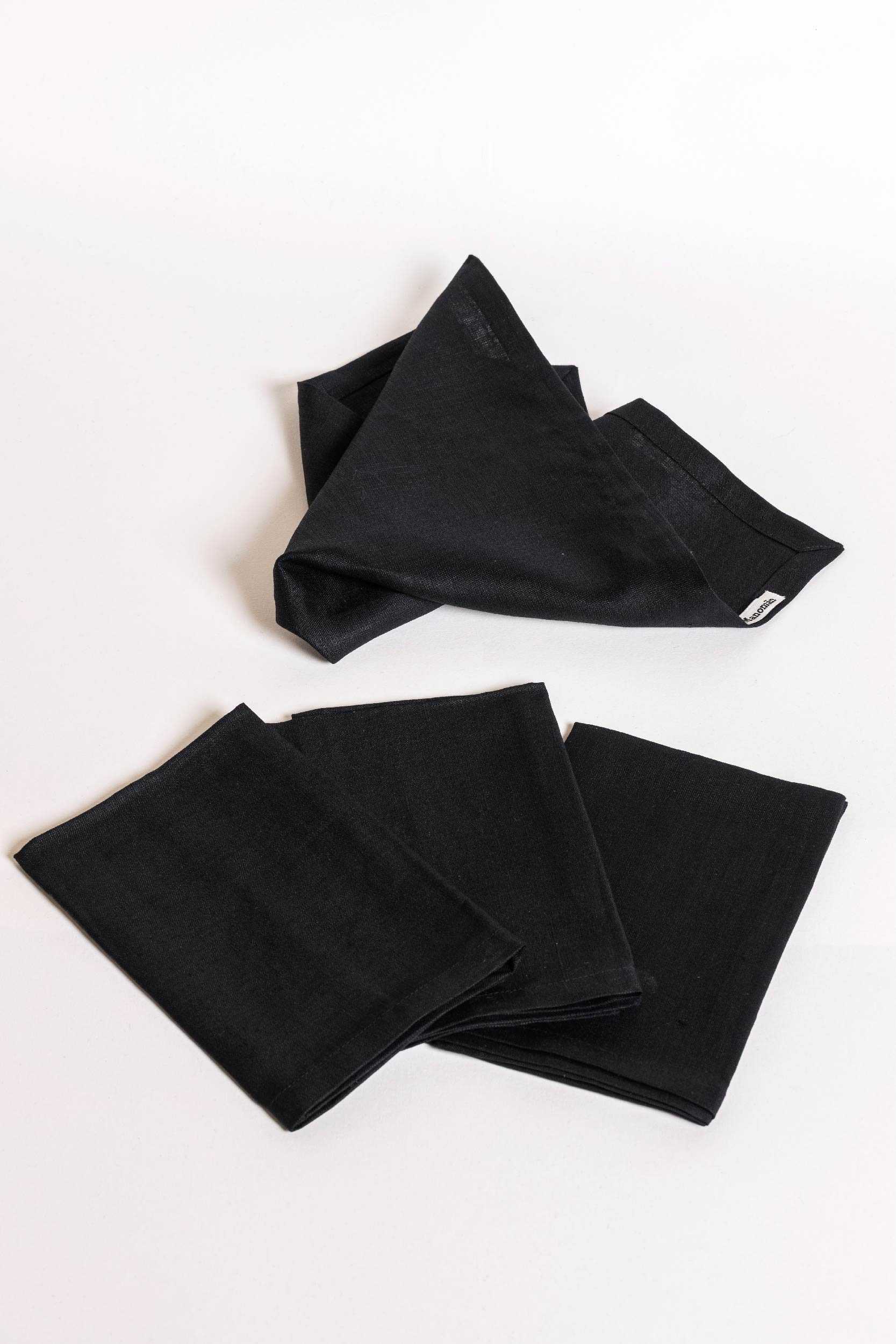 ผ้าเช็ดปาก CLASSIC LINEN NAPKIN SET IN BLACK