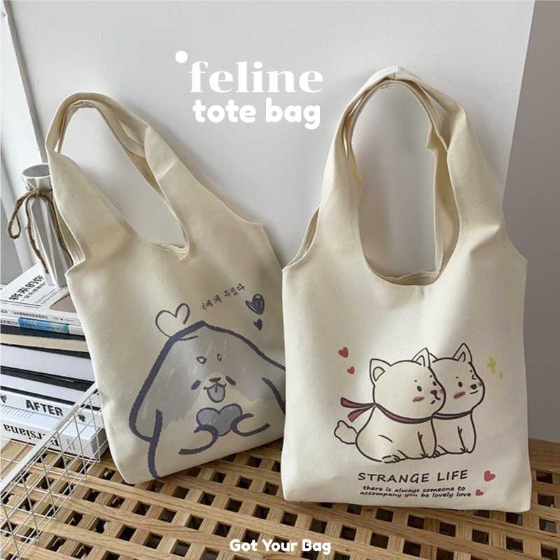 (พร้อมส่ง) กระเป๋าผ้า Feline Totebag