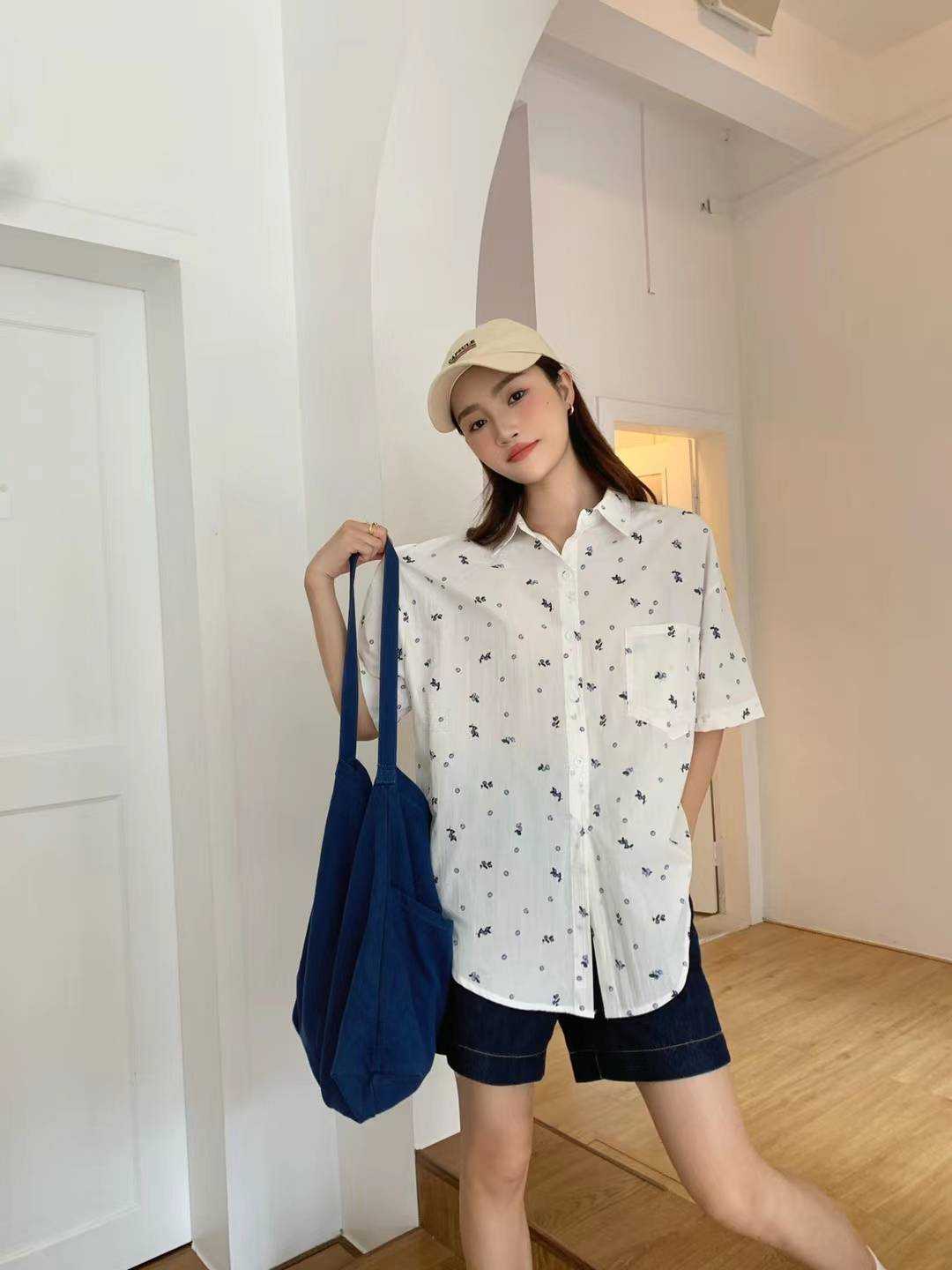 BARNEY SHIRT