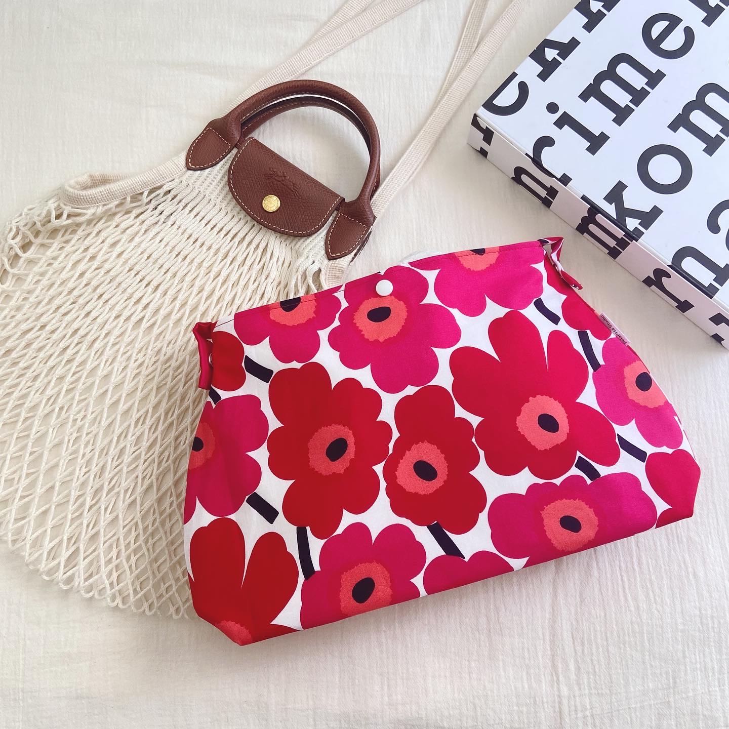 Bag in Bag กระเป๋าไส้ในไซส์ S ผ้าMarimekkoแท้ สีแดง❤️📌 Pre-order จัดส่งหลังจากกดสั่ง 7-10วัน