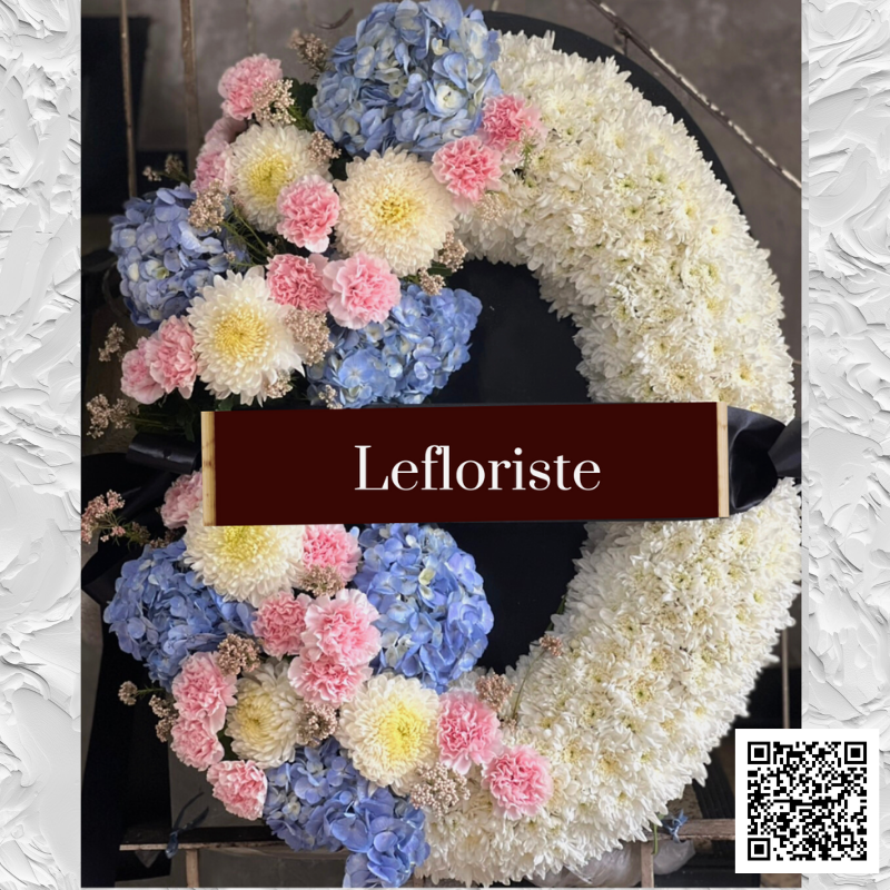 พวงหรีดดอกไม้สด Elegant Tribute 12