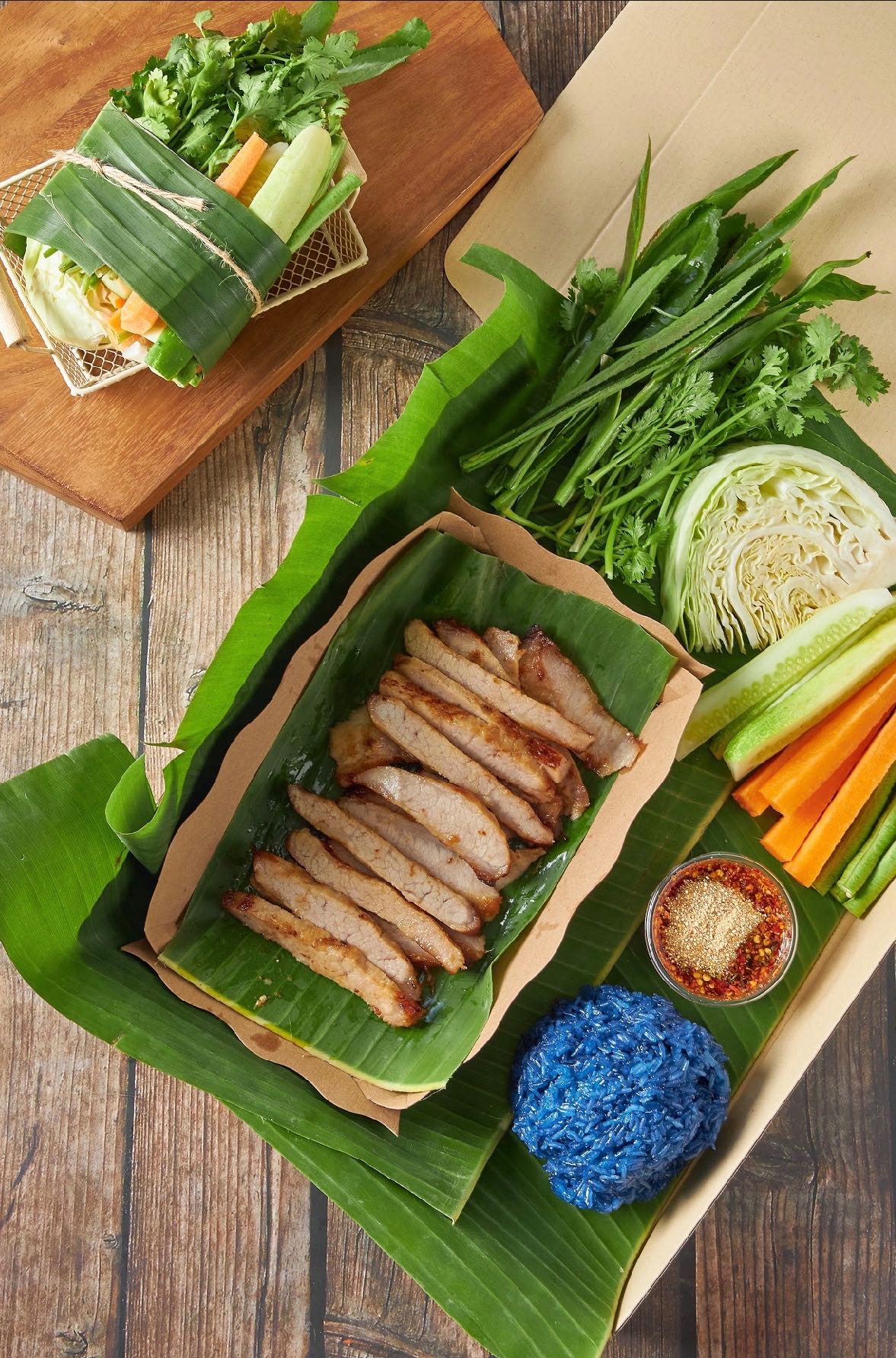 ชุดคอหมูย่างมันน้อย S (Grab express only)