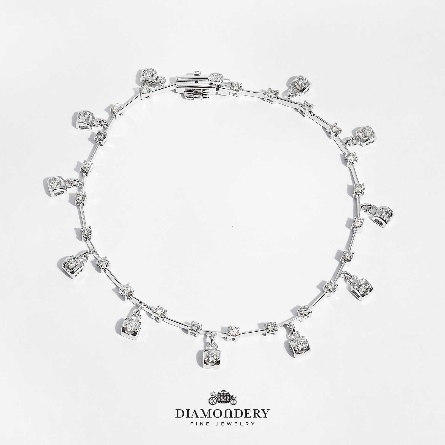 สร้อยข้อมือ Diamond Dangle Bracelet