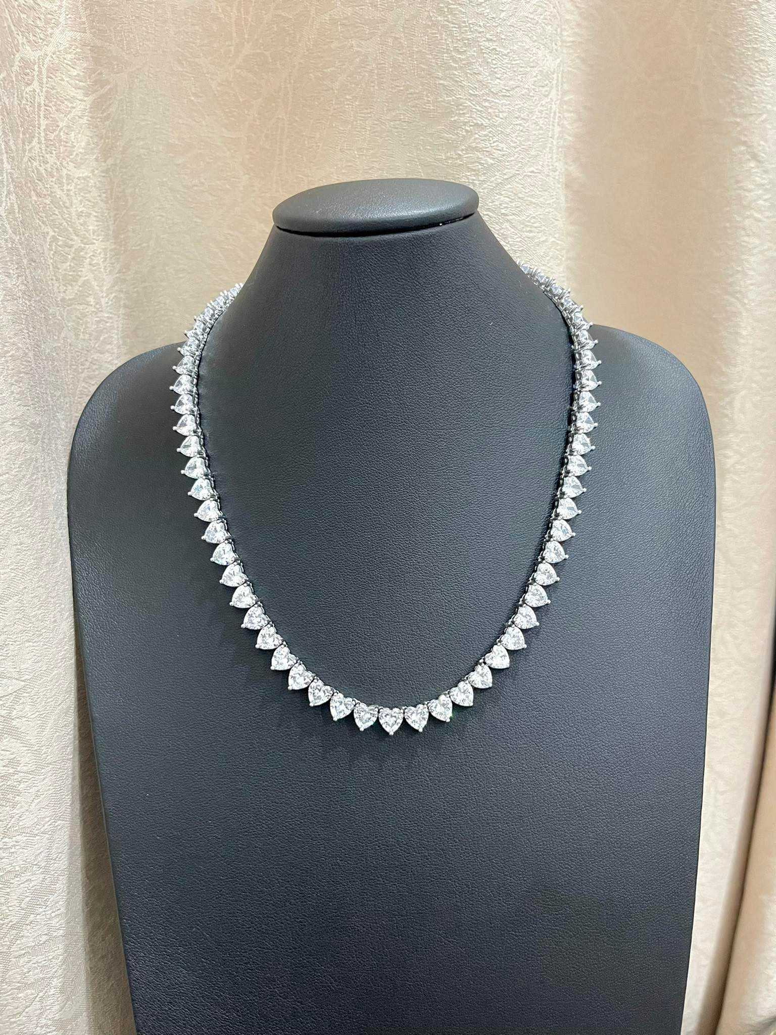 Heart tennis bracelet 1 carat