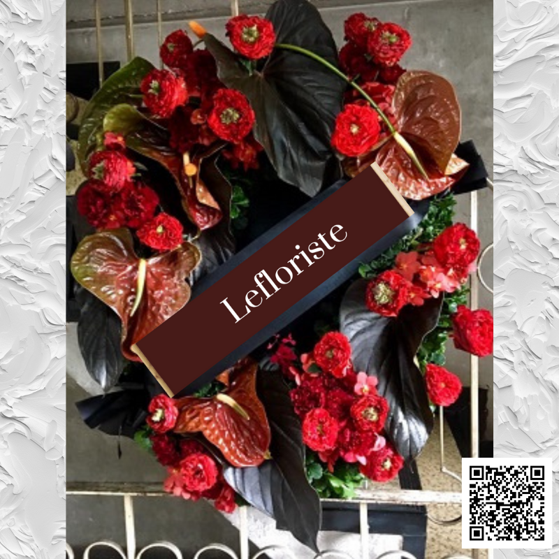 พวงหรีดดอกไม้สด Elegant Tribute 60