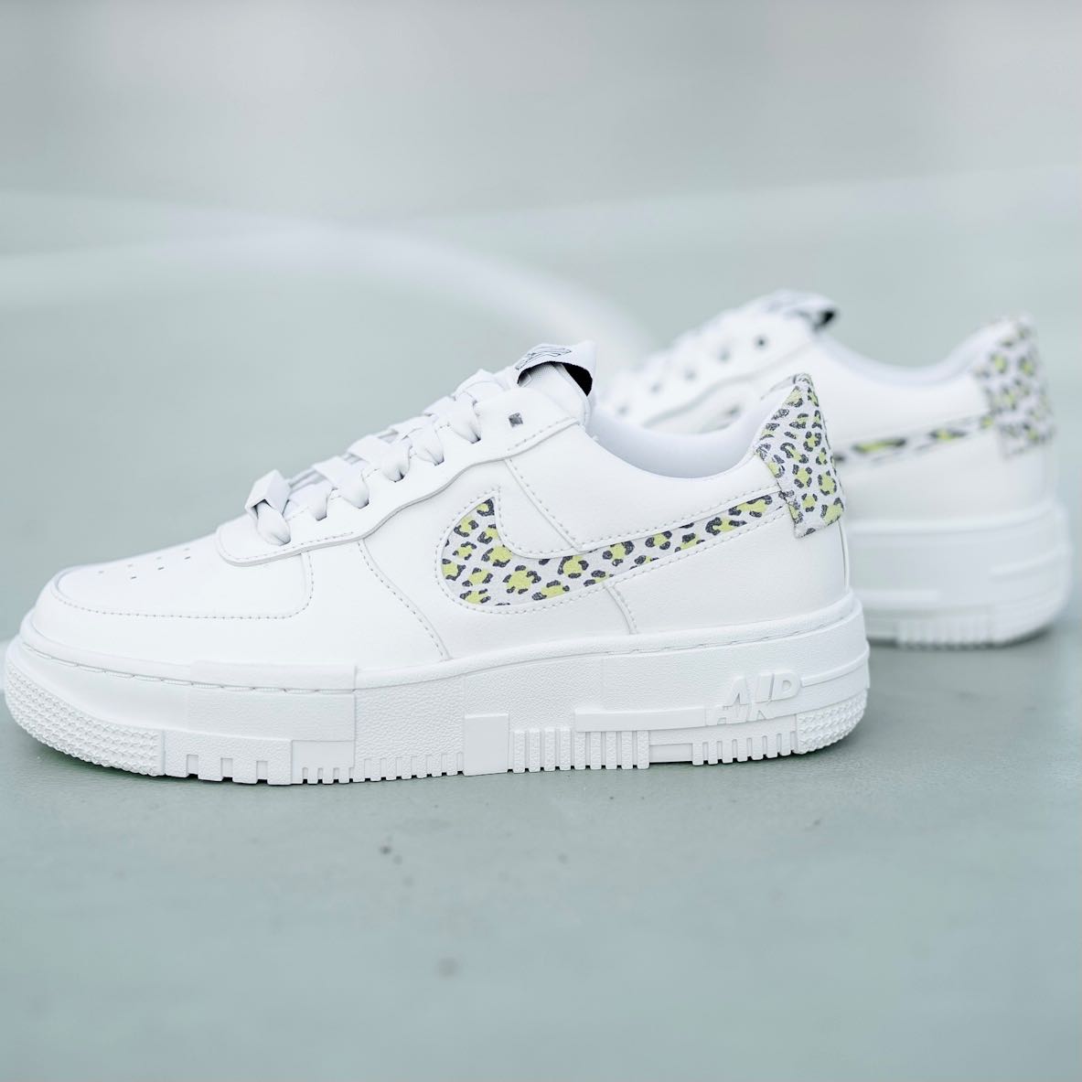 Af1 pixel se best sale
