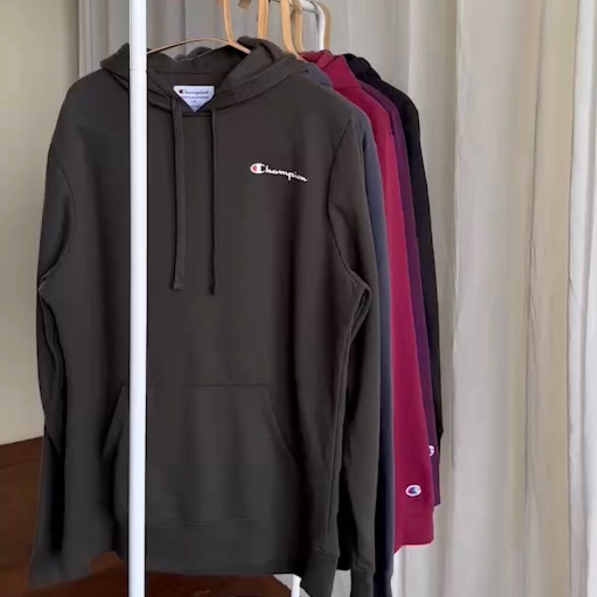 CHAMPION HOODIE SALE 50%