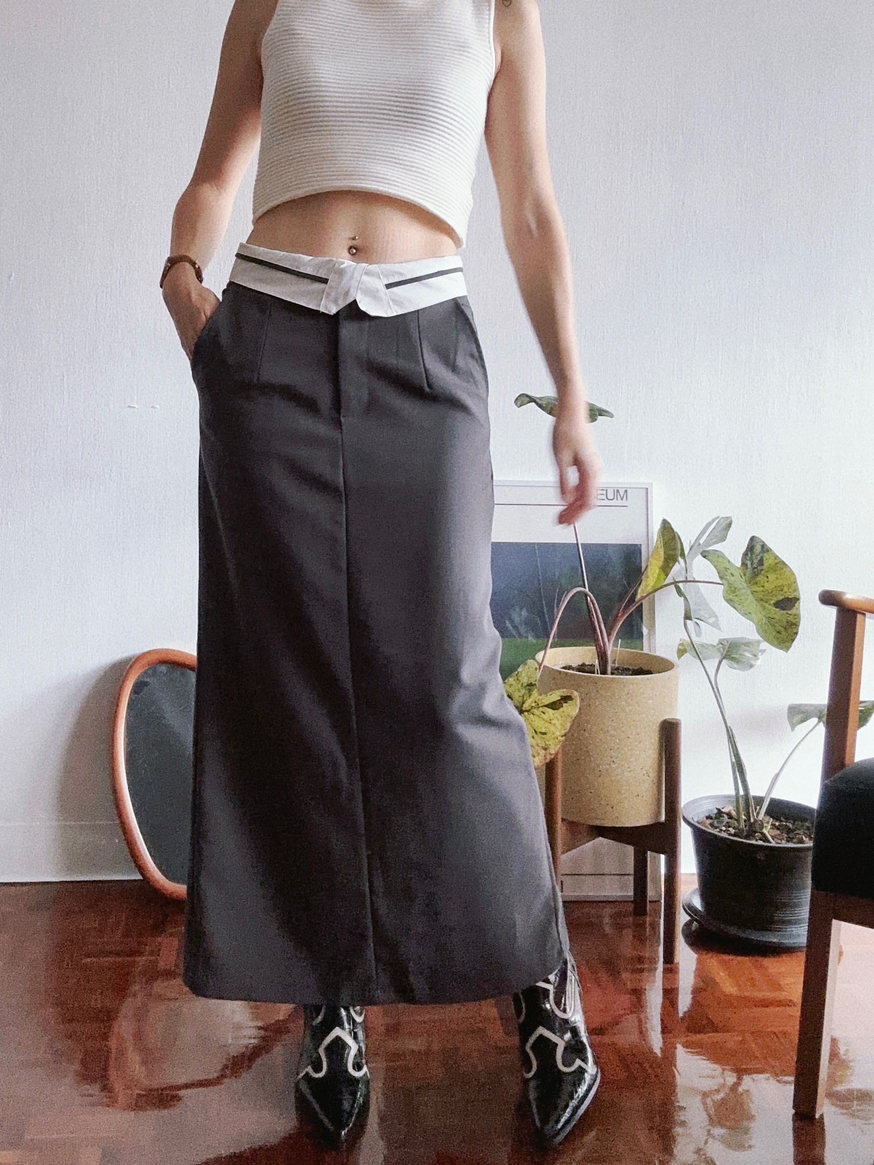 SMART MIDI SKIRT