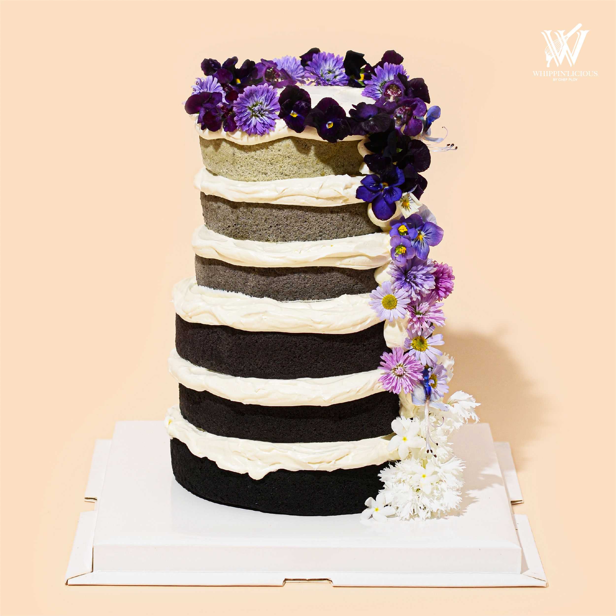 [PRE-ORDER} Dark Sky Signature Vanilla Ombre Cake