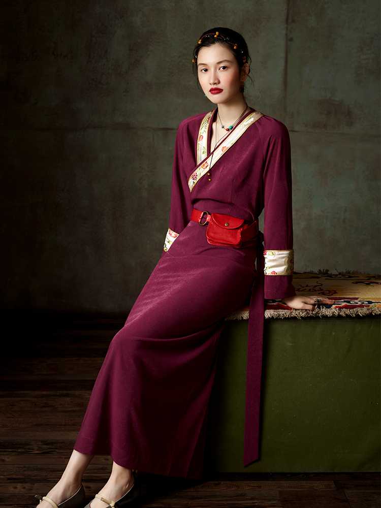 Ning Ye spring and autumn new Tibetan clothing Lhasa clothing 2022 new self-cultivating dress