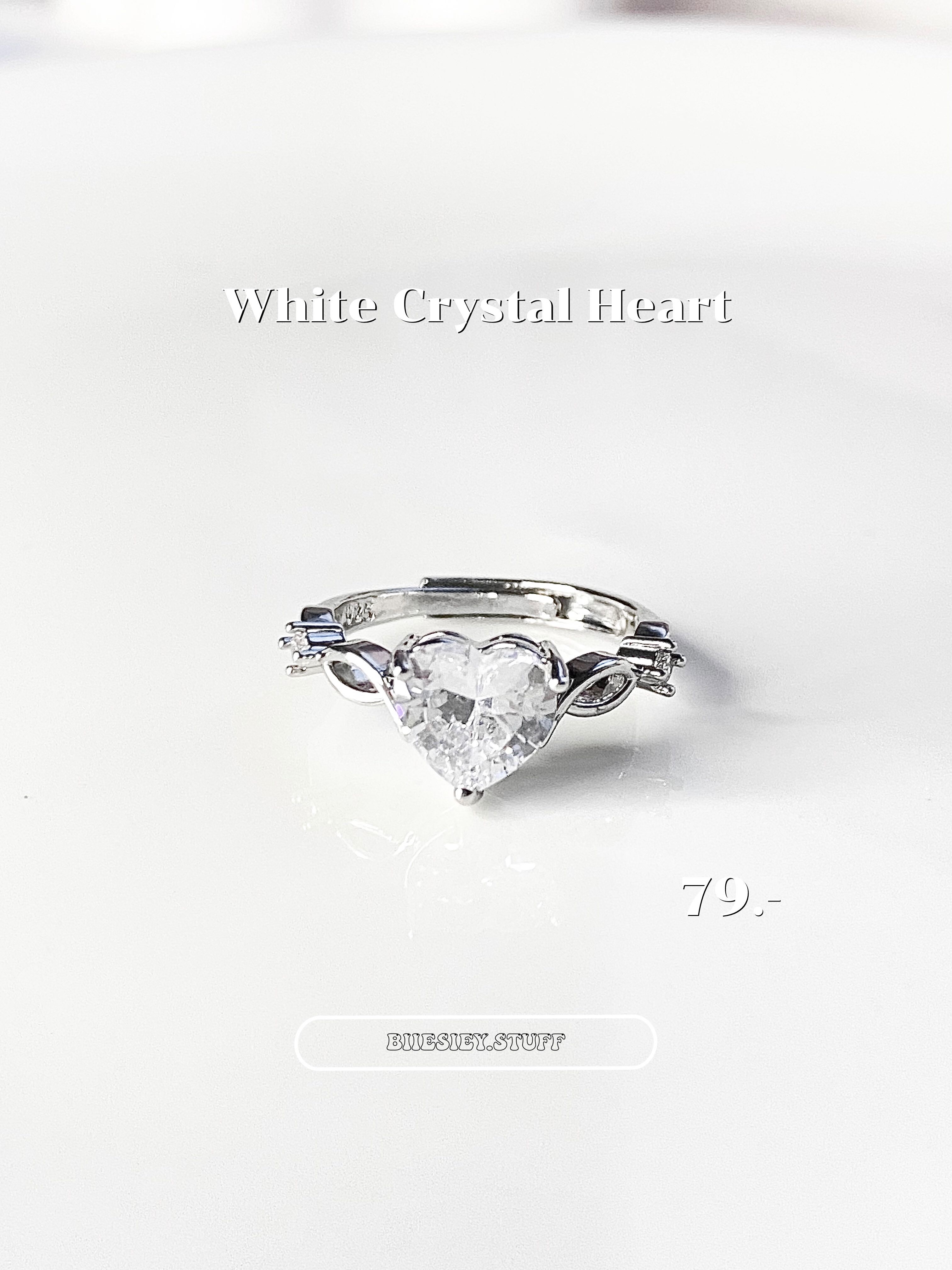 แหวน รุ่น White Crystal Heart