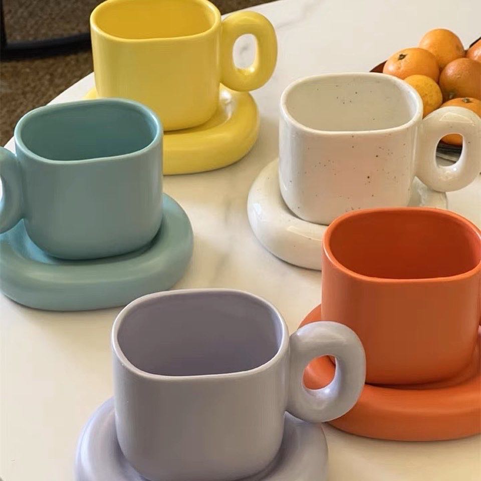 Oval chubby mug (Pre-order)