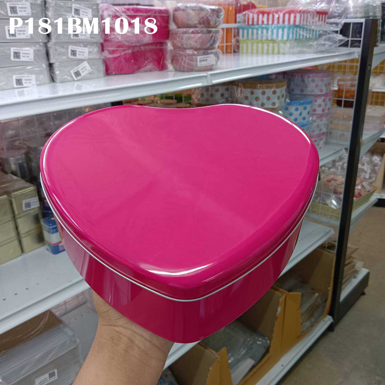 P181BM1018 กล่องคุกกี้หัวใจไซส์ใหญ่ สีชมพู(ลัง12ใบ)