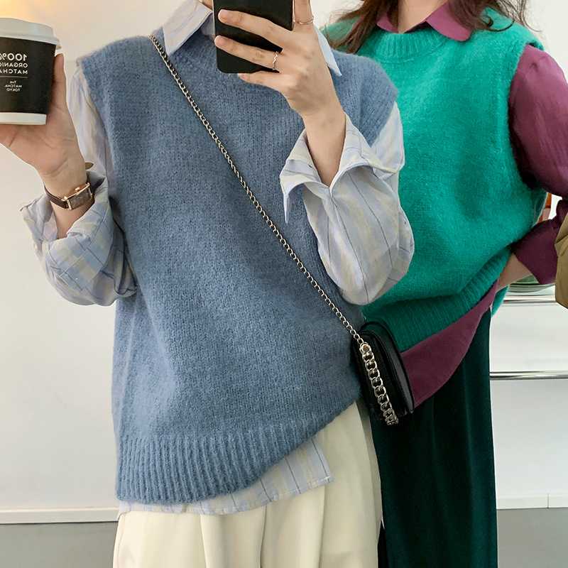 เสื้อกั๊กไหมพรม คอกลม รหัสXS8868/  Round neck knitted vest