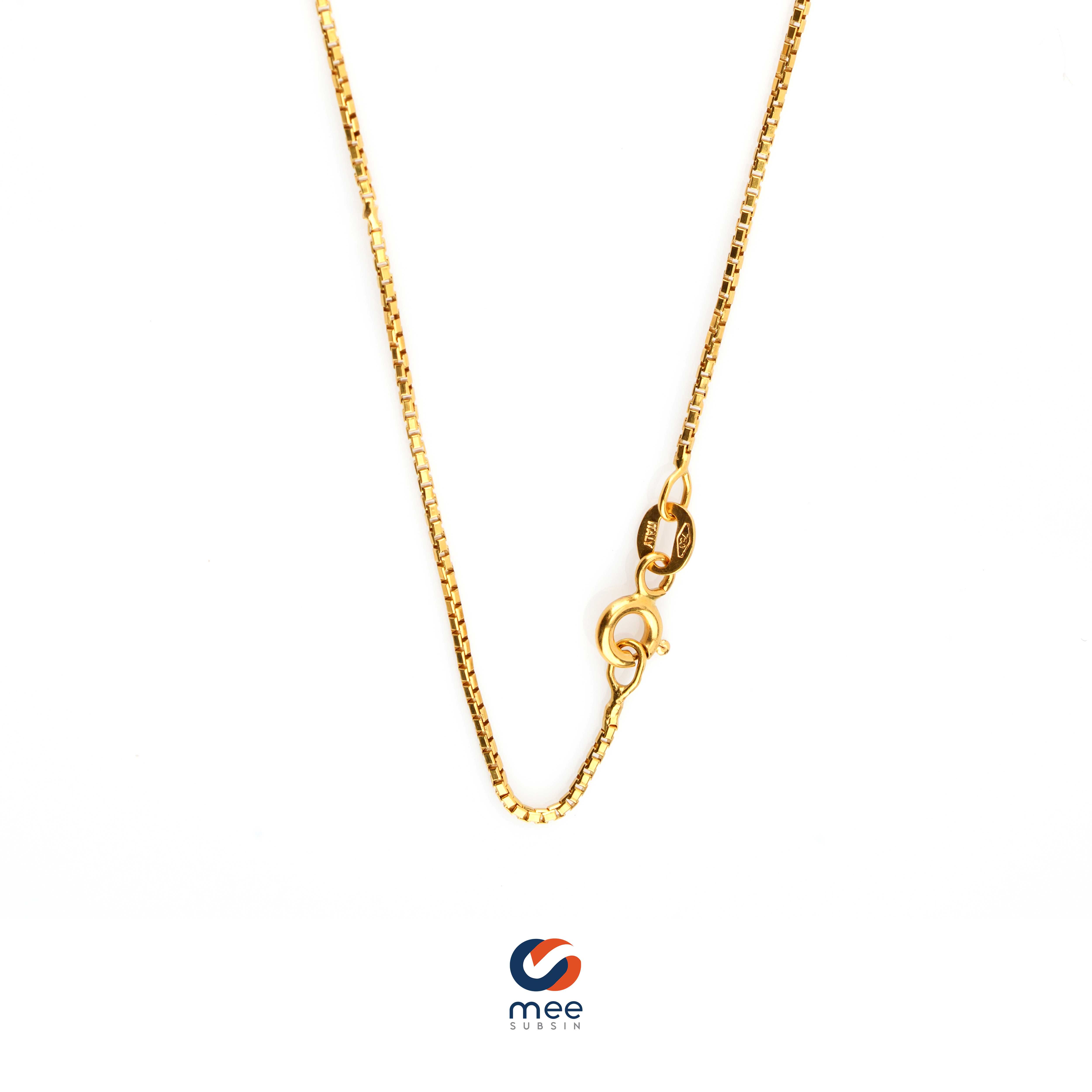 สร้อยคออิตาลี (italy) 18k ลายโซ่กล่อง เงาเล่นไฟ 15 นิ้ว [NL220012]