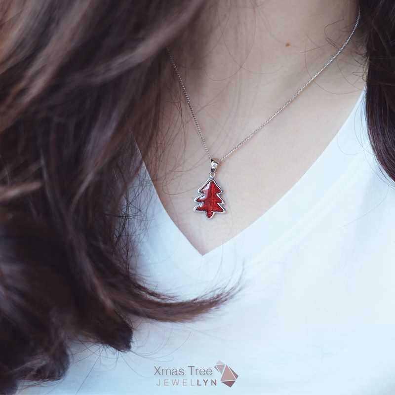 SET Xmas Tree Pendant and Earrings