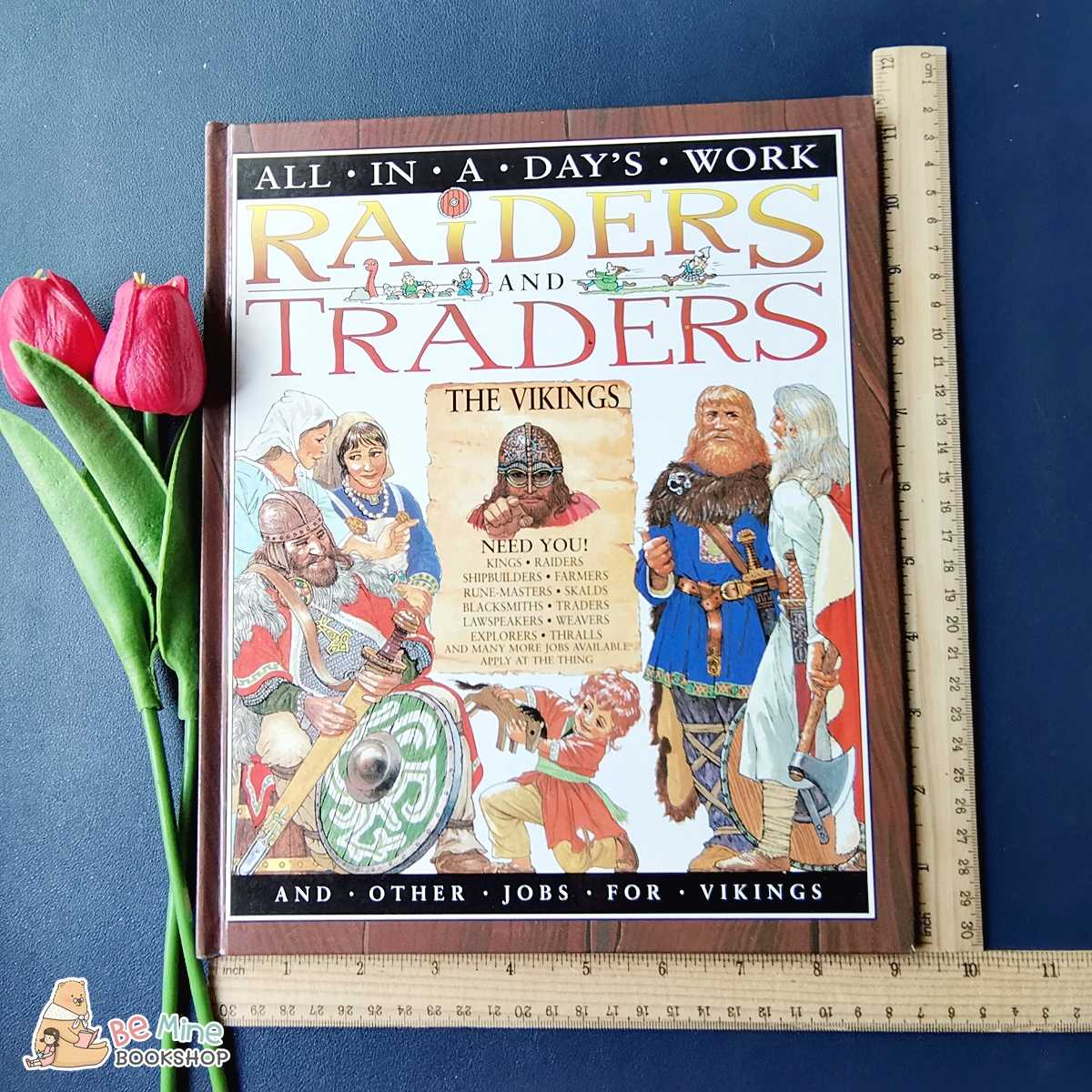 ประวัติศาสตร์ไวกิ้ง║Raiders and Traders for Vikings║ ★มือสอง★ปกแข็ง