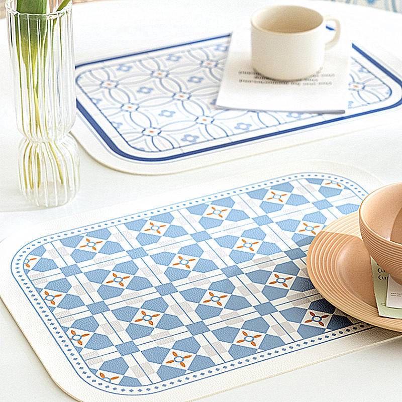Blue: 𝓑𝑜𝒽𝑒𝓂𝒾𝒶𝓃 𝓢𝓉𝓎𝓁𝑒 𝓟𝓁𝒶𝒸𝑒𝓂𝒶𝓉 ⚜️แผ่นรองจาน โทนสีฟ้า ⚜️