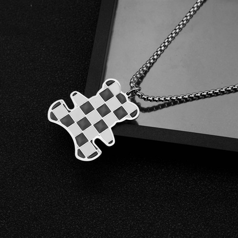 สร้อย BW bear
