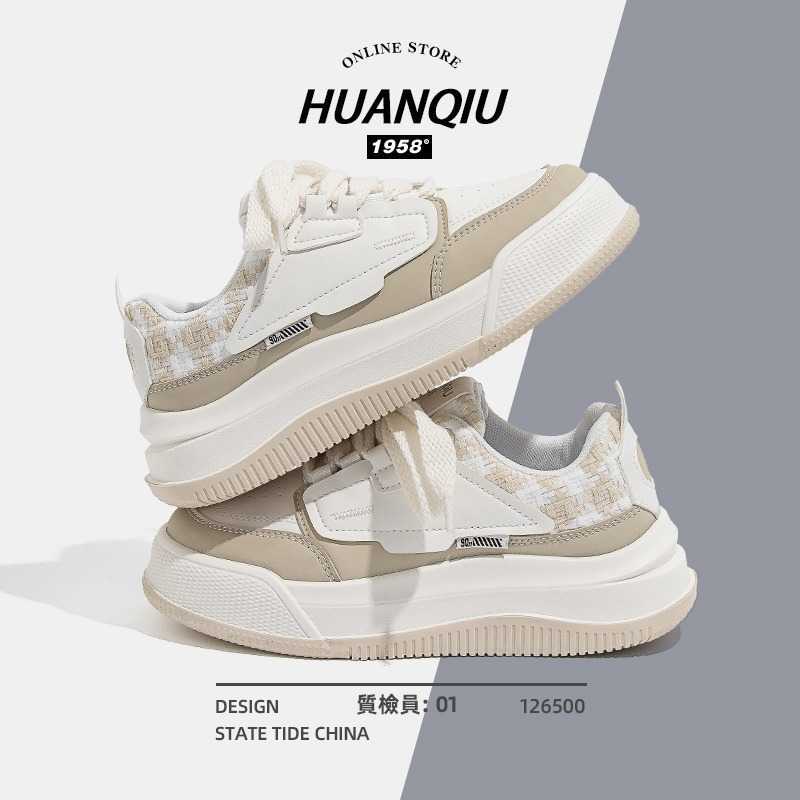 pre-oder รองเท้าผ้าใบลายสก็อตสีเบจ HuanQiu ส้นสูง 4.8 ซม.