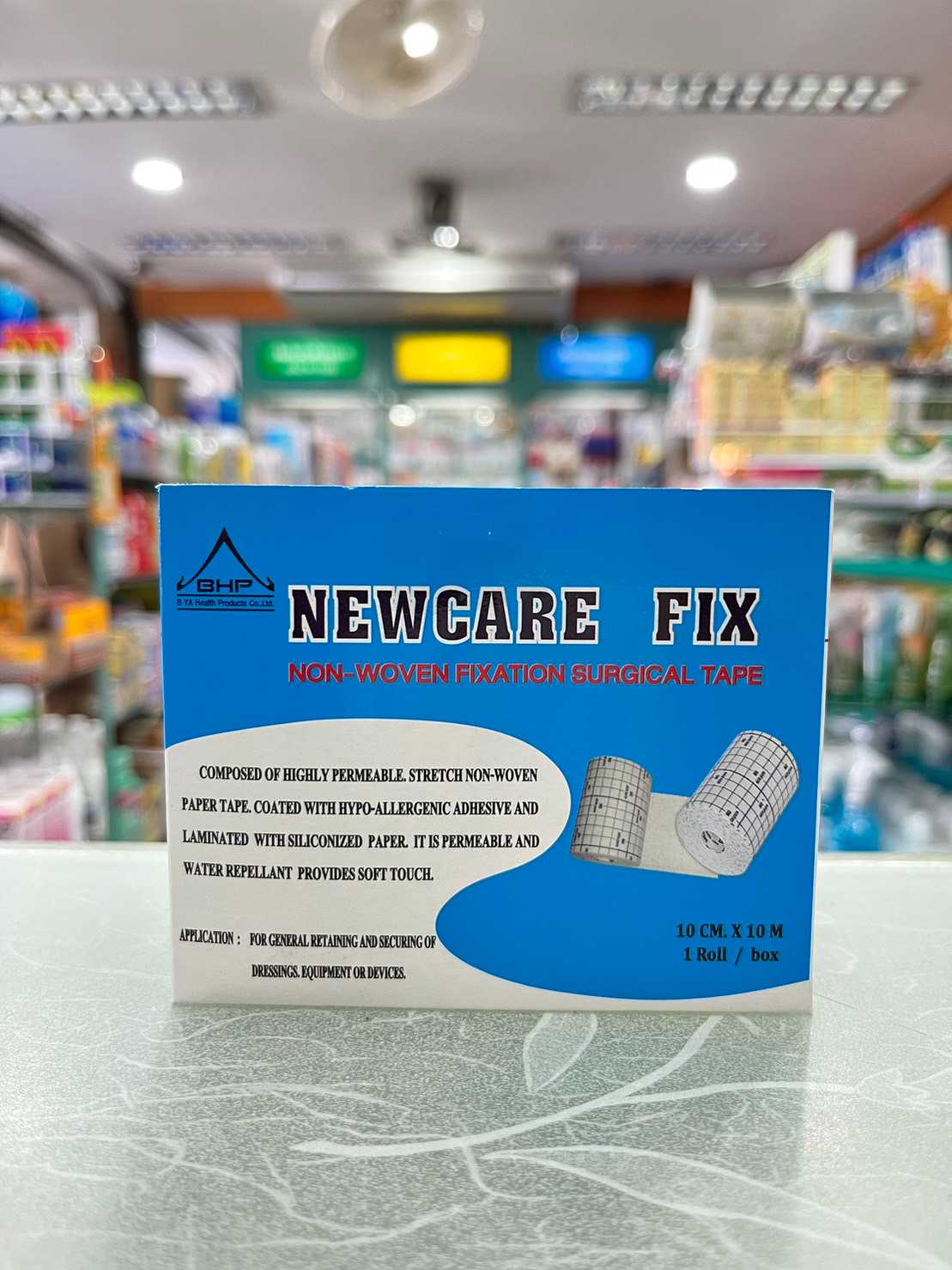 Newcare Fix ฟิกซ์โซมูล เทปปิดแผลที่มีการแพ้ต่ำ ขนาด 10 cm. x 10 m. (1 กล่อง)