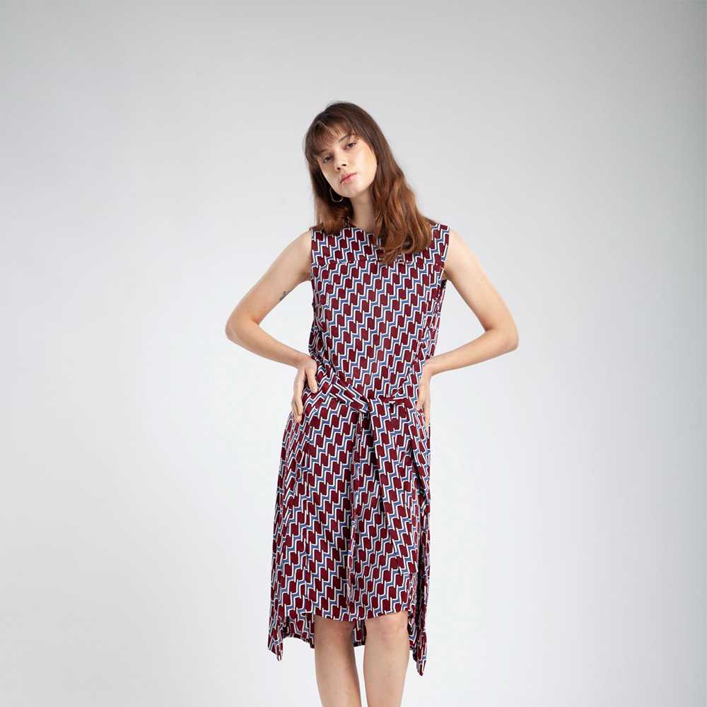 QueenCows ชุดให้นม Jouly Waist Dress (Red)