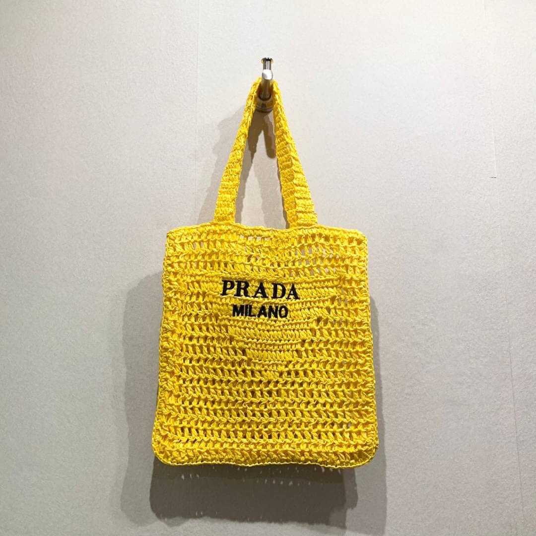 PRADA CROCHET RAFFIA KNIT TOTE BAG กระเป๋าถือ สะพายไหล่ แบรนด์ปราด้า ผ้าถักสาน