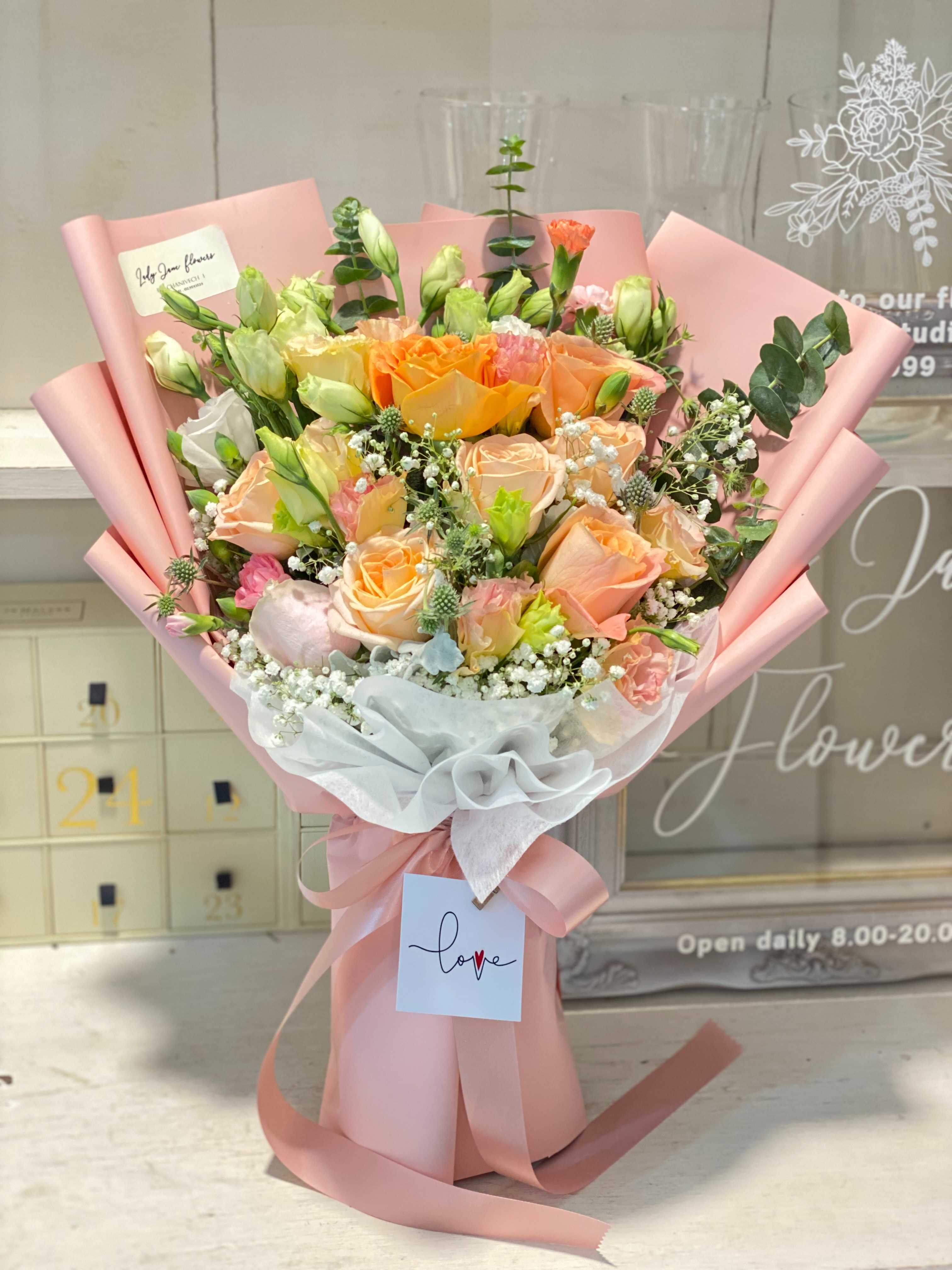 peach bouquet