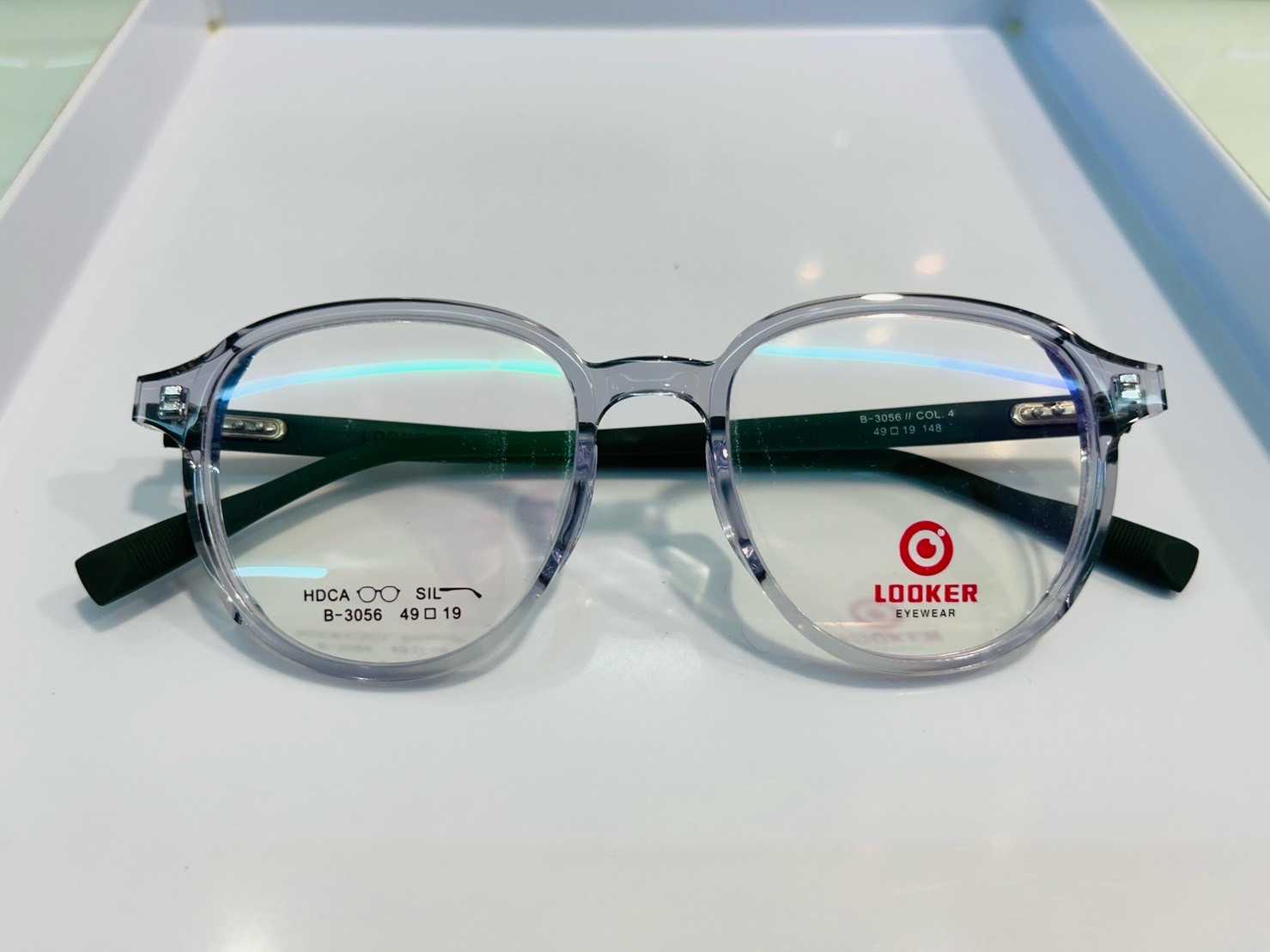 กรอบแว่นแบรนด์ Looker รุ่น B-3056 สีเทา