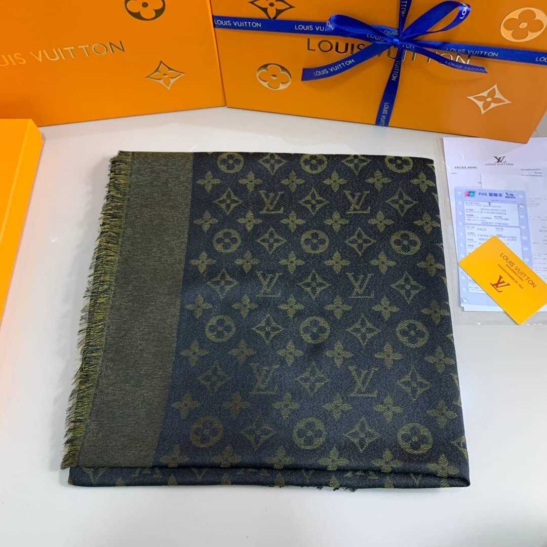 LOUIS VUITTON SILK LUREX WOOL MONOGRAM SHINE SHAWL ผ้าพันคอคลุมไหล่ แบรนด์เนมหลุยส์วิตตอง