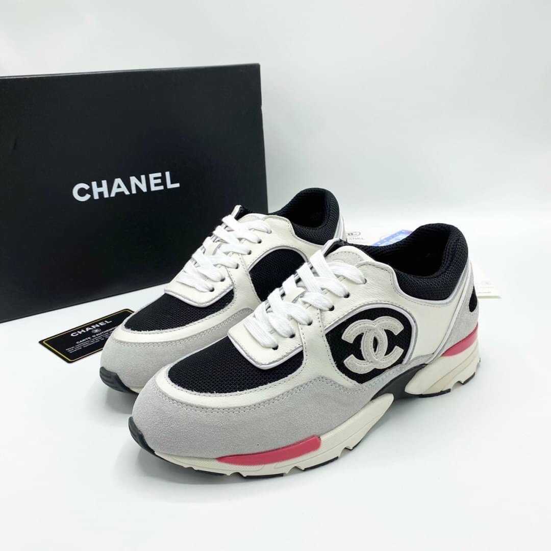 CHANEL TRAINERS CALFSKIN, MESH & SUEDE CALFSKIN IVORY, BLACK & BEIGE รองเท้าผ้าใบผูกเชือก ชาแนล