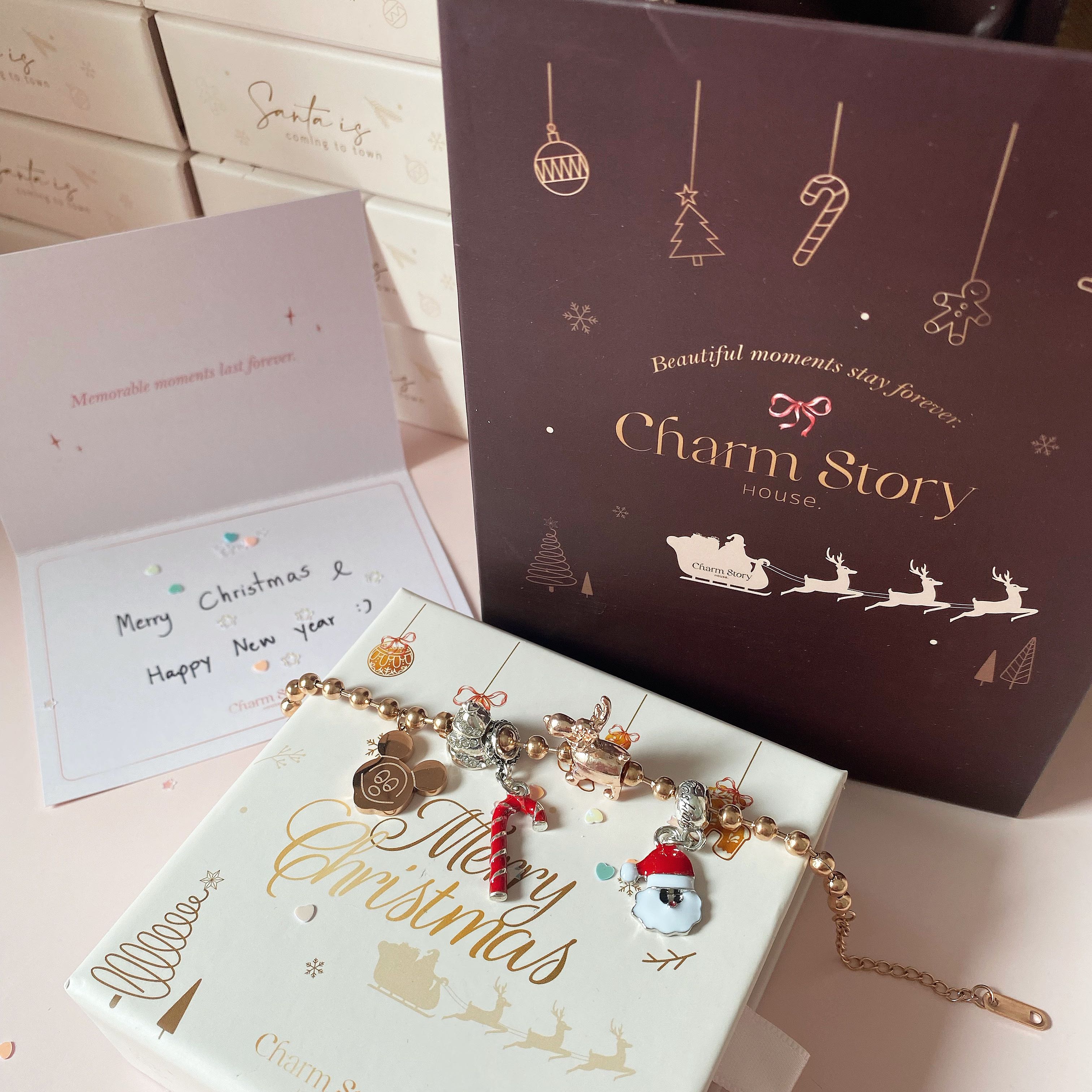 New in ❄️ Micky and merry Christmas 