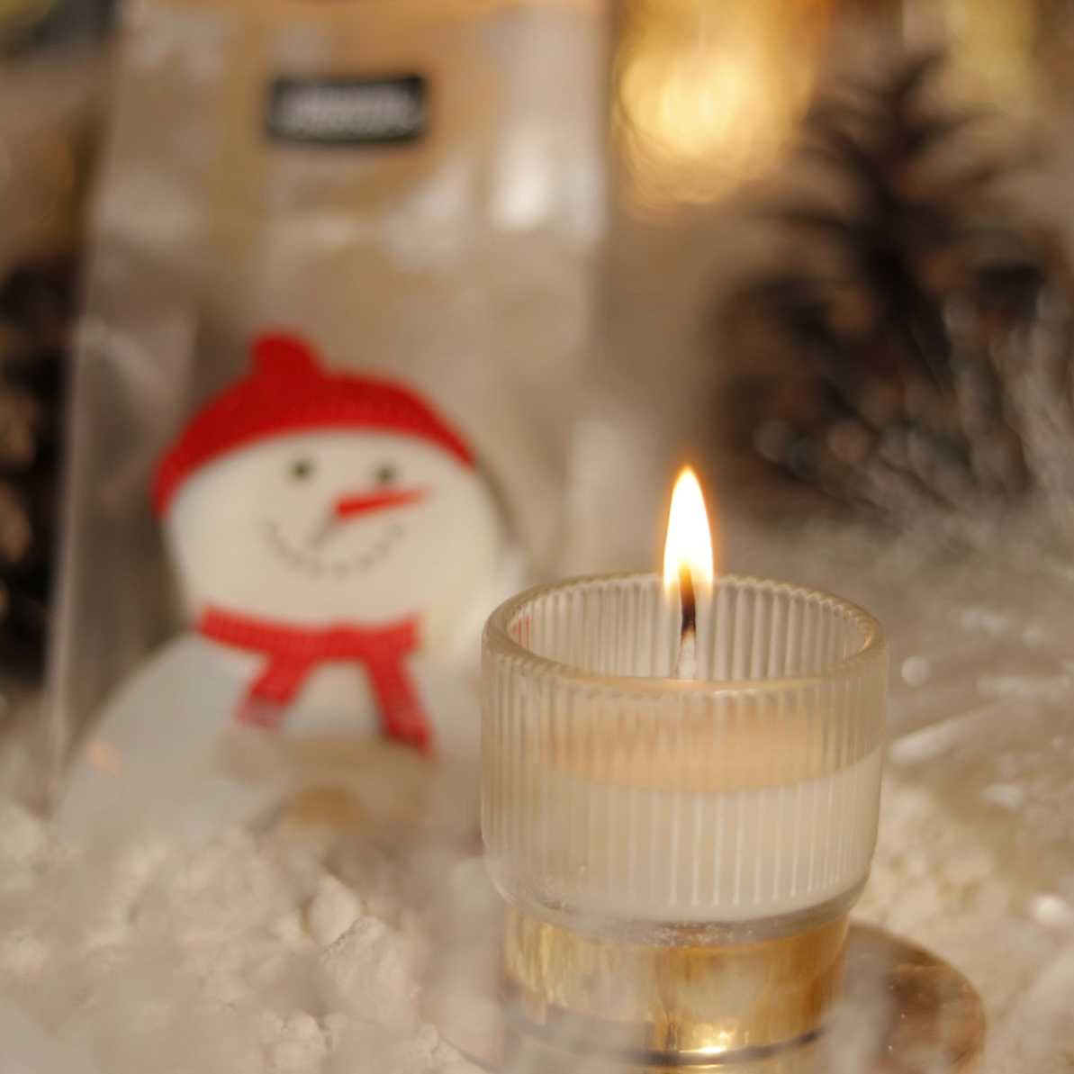 Waftblends 🧸🧣☃️ แก้วเทียนจิ๋ว 35G มีtextureด้านนอก Soywax candle 100% กลิ่นคริสมาสต์