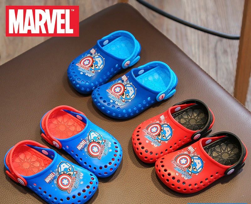 Preorder12-18วัน - (รับประกันความนิ่ม100%) รองเท้าแตะMarvel/D0020