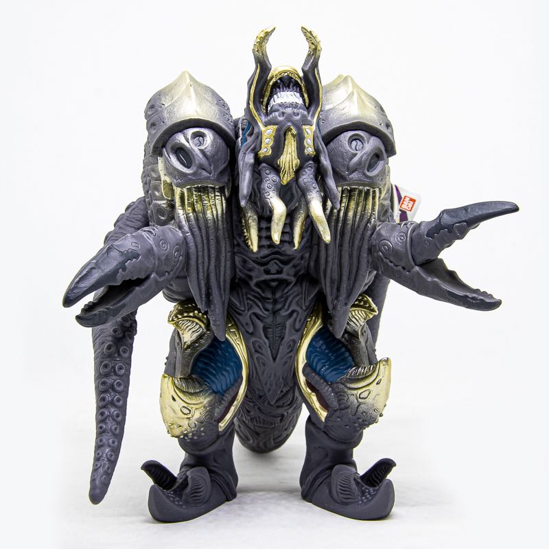 Ultra Monster Series DX Megalozoa (Second Form)