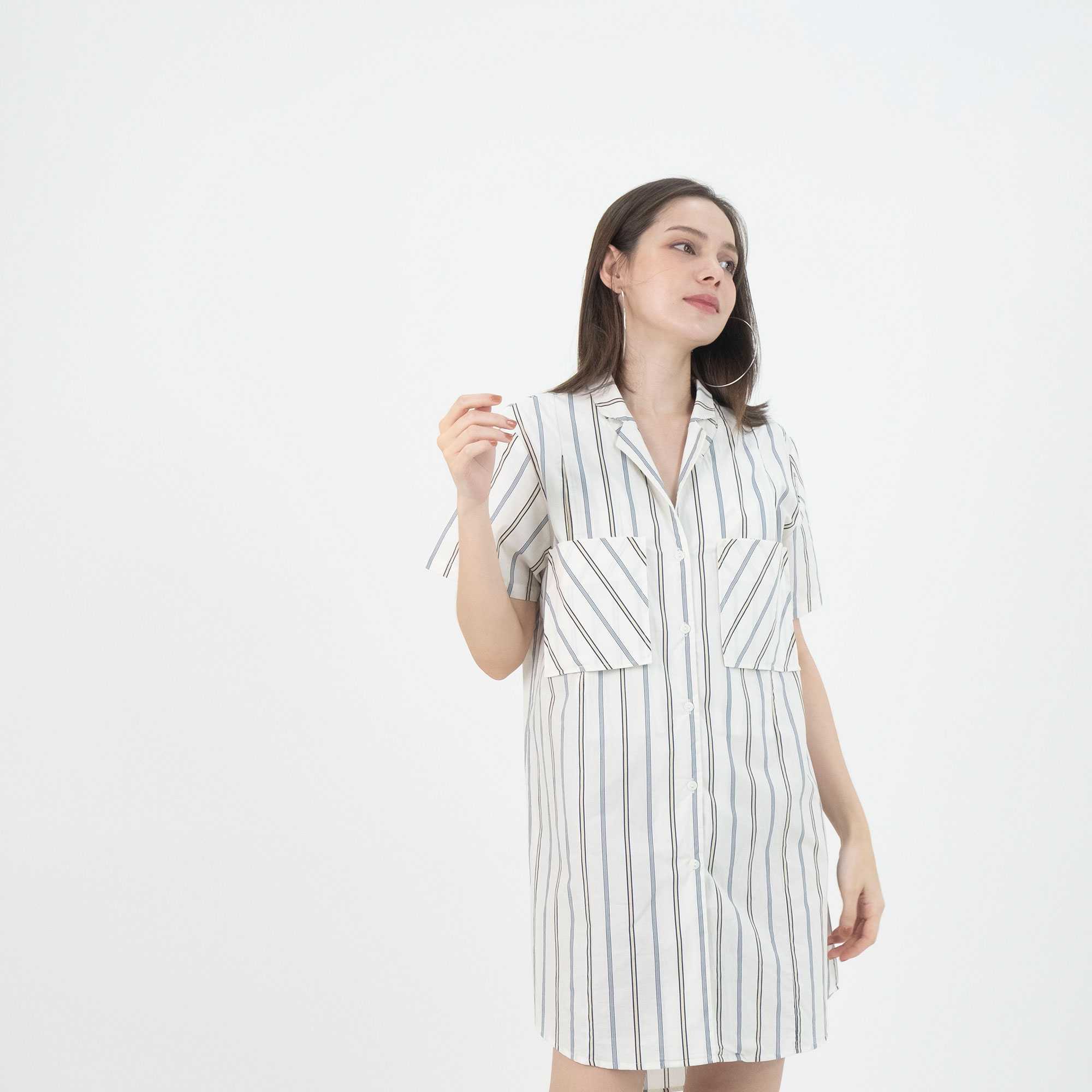 QueenCows ชุดให้นม Peller Cotton Dress Shirt (White)