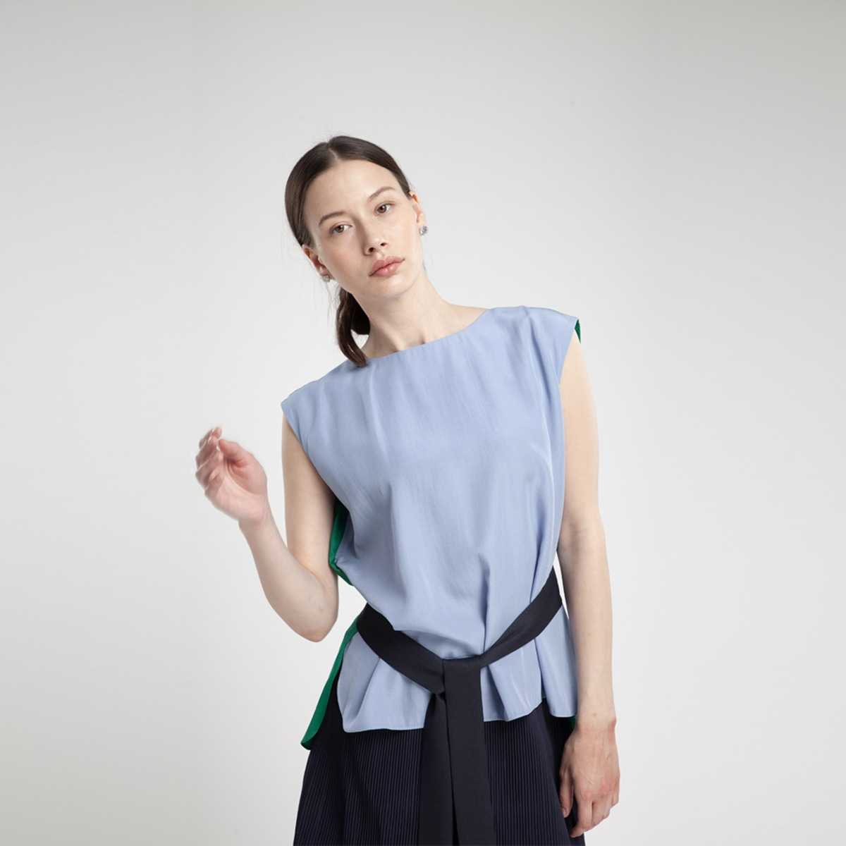QueenCows เสื้อให้นม Melanie Top (Blue)