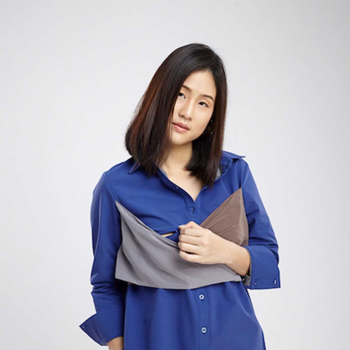 QueenCows เสื้อให้นม Ronda Twist Shirt (Navy)