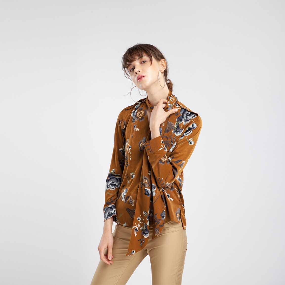QueenCows เสื้อให้นม Luna Bow Top (Brown)
