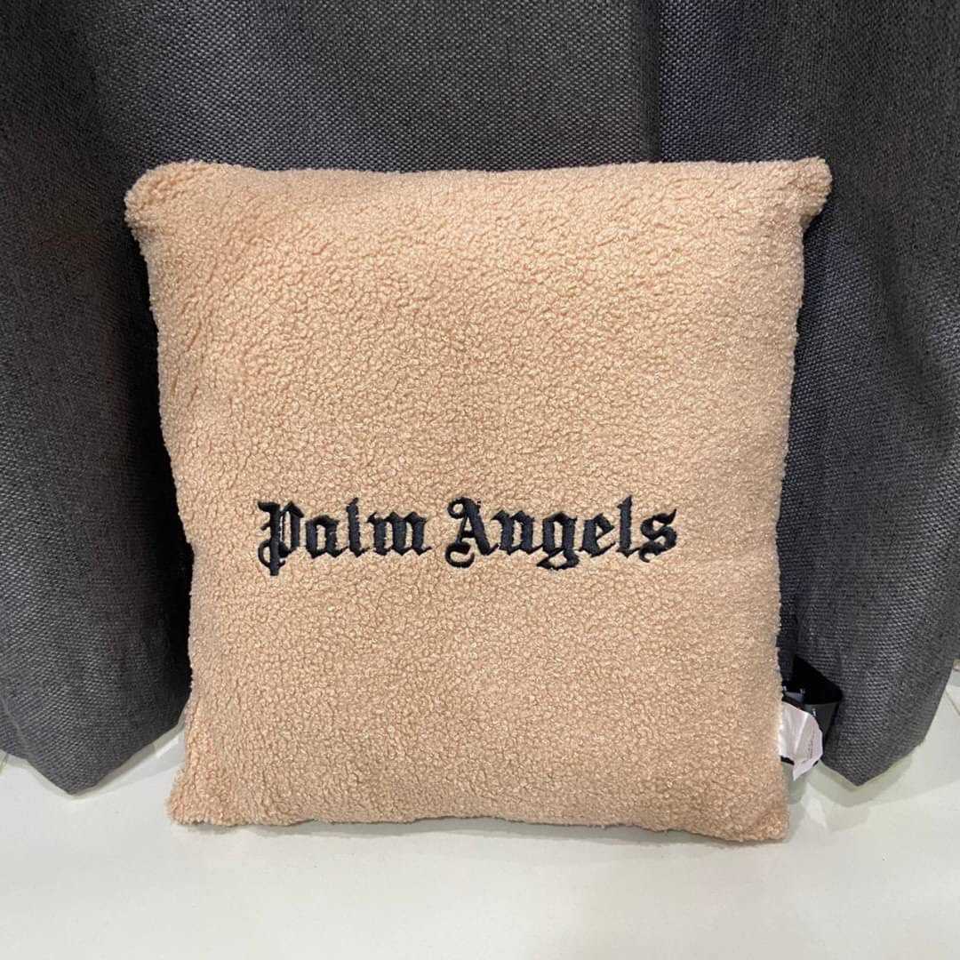 PALM ANGELS CLASSIC LOGO EMBROIDRED BROWN FUR PILLOW หมอนอิง แบรนด์ปาล์มแองเจิล สีน้ำตาล