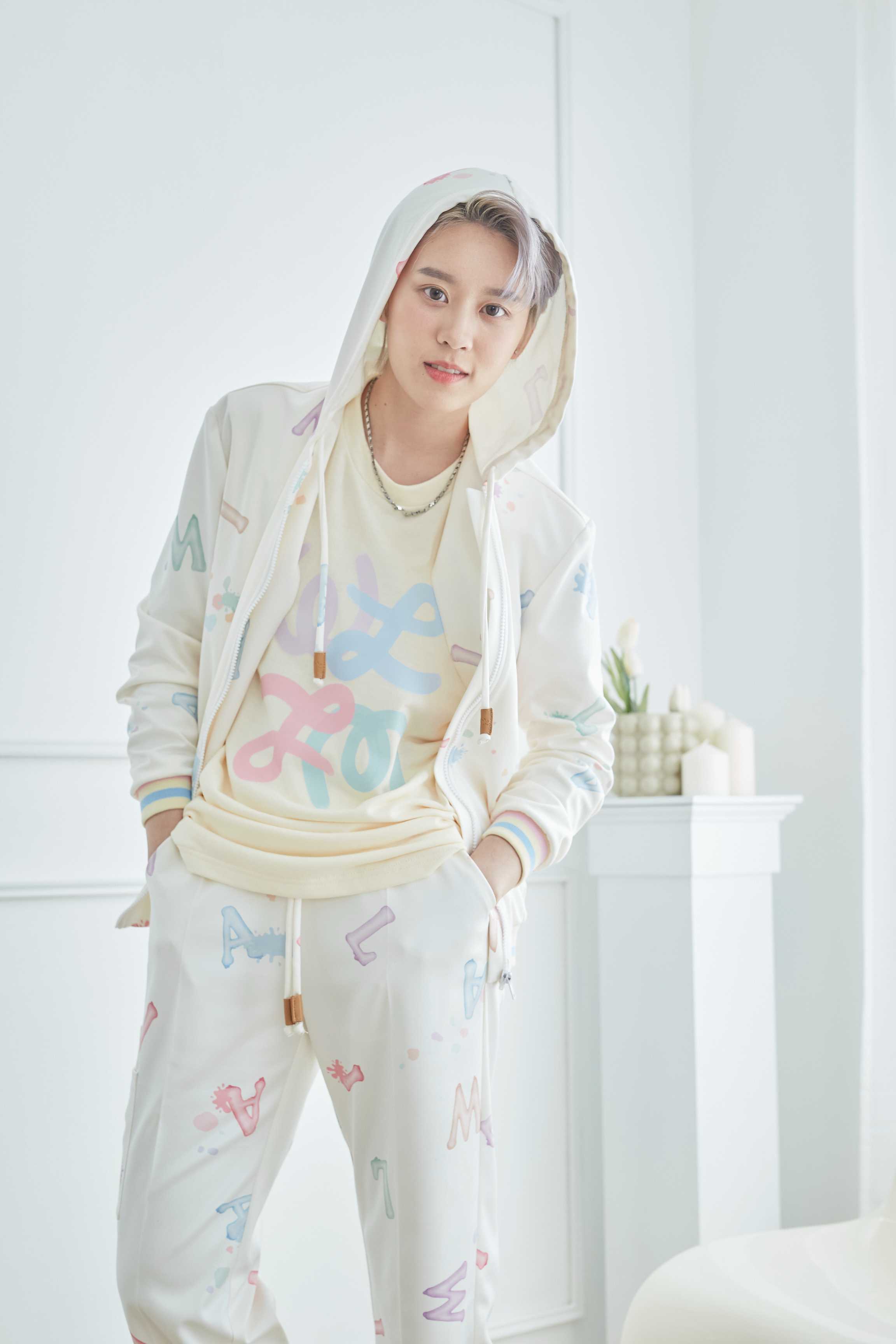 WILA Melted Colors Hoodie