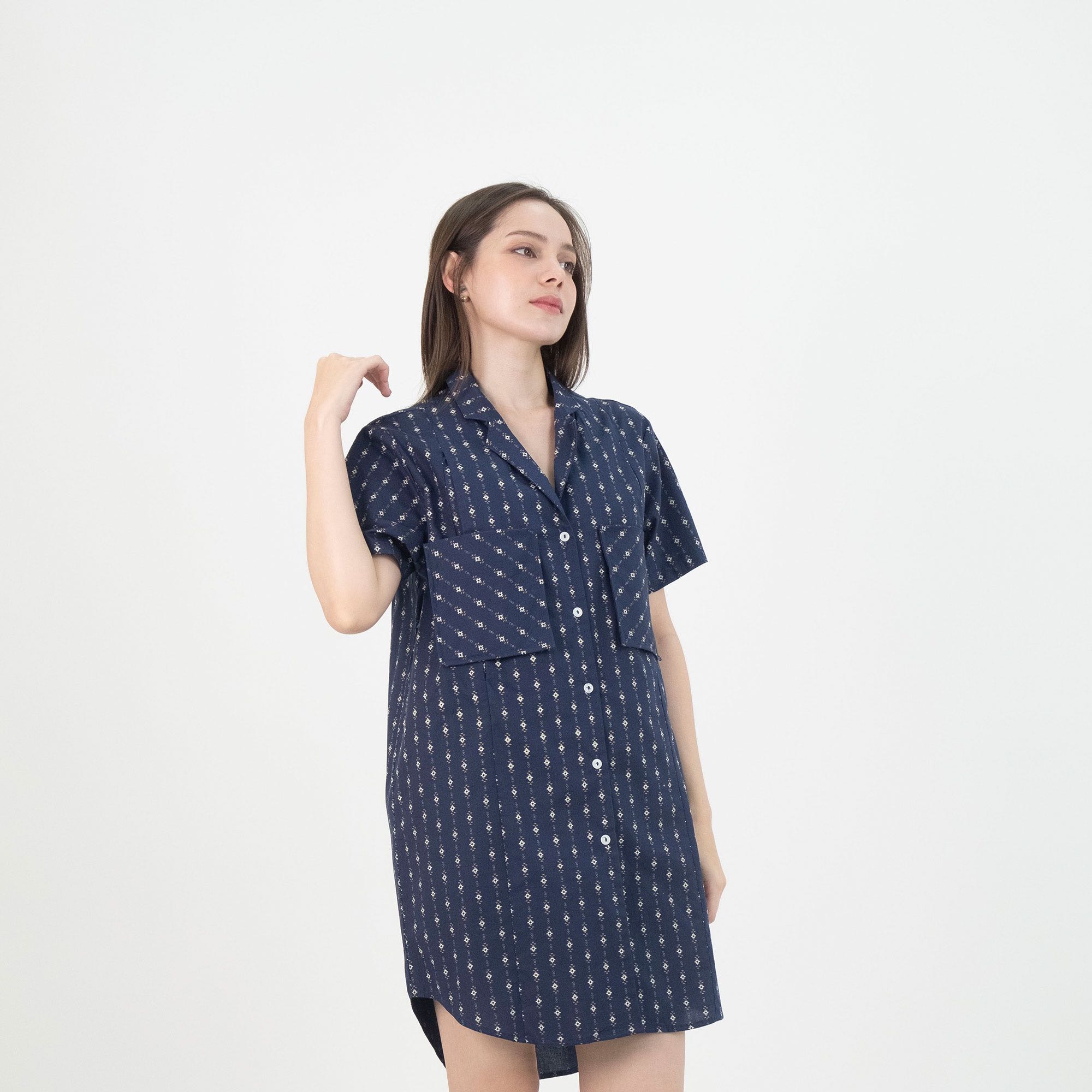 QueenCows ชุดให้นม Peller Dress Shirt (Navy)