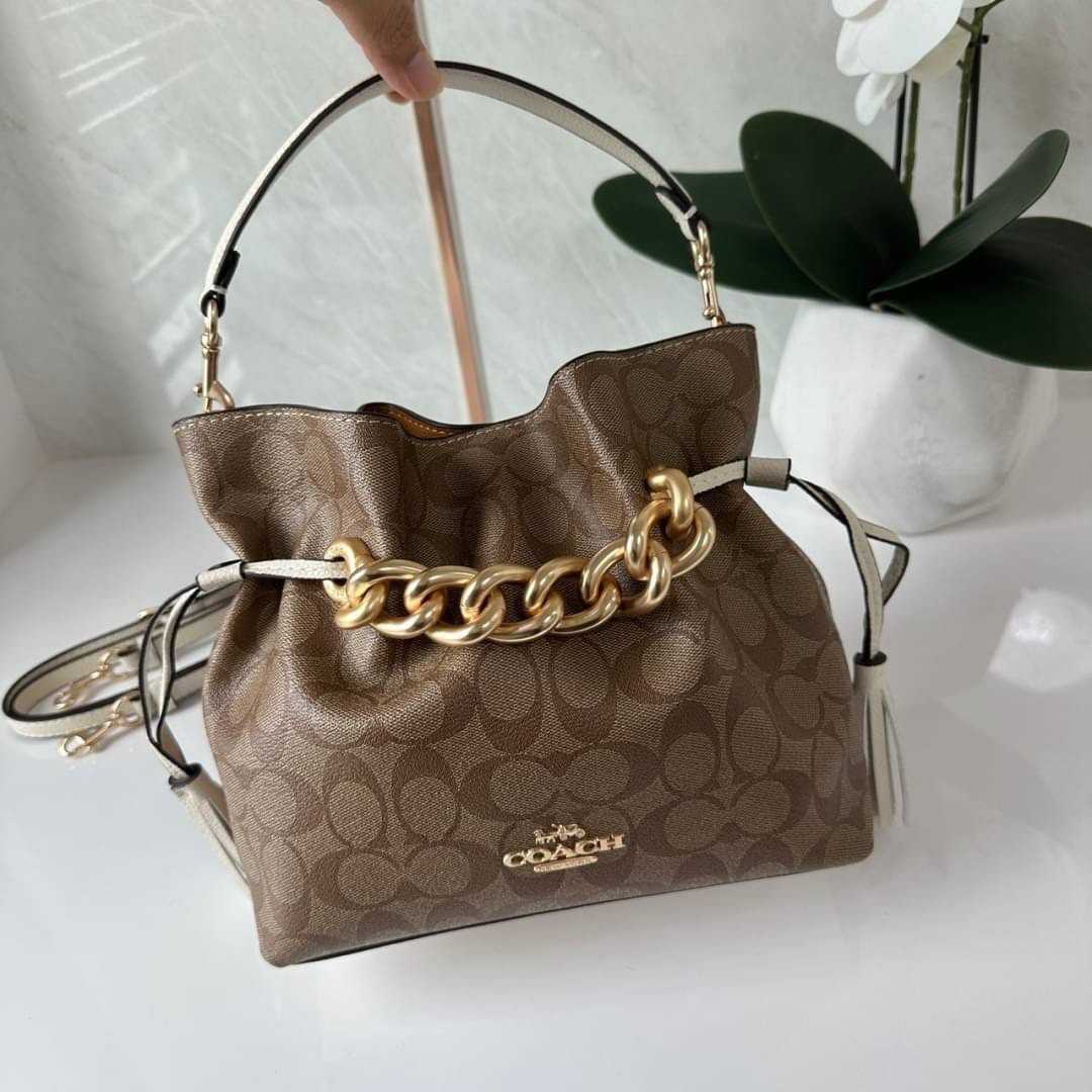 COACH Andy Crossbody in Signature Canvas (CE554)