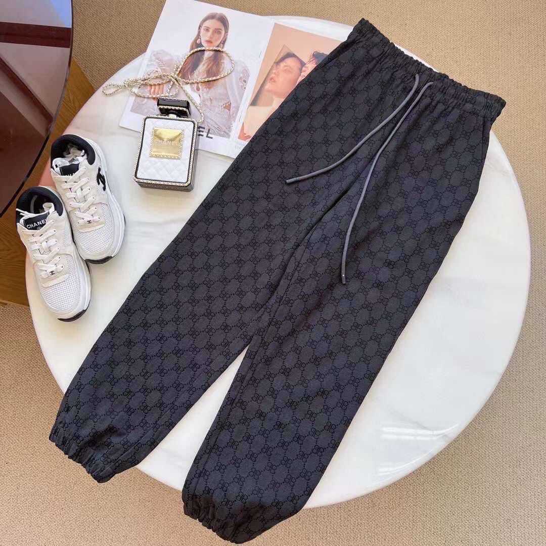 GUCCI X BALENCIAGA BB PRINT JOGGER PANTS กางเกงจ็อกเกอร์ เอวยางยืด จั๊มขา กุชชี่ บาลองเซียก้า