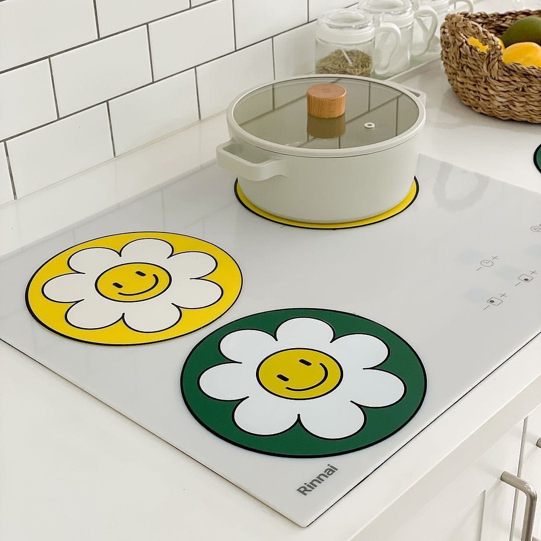 Smile Induction Mat  แผ่นรองเตาอินดักชั่นลายใหม่ล่าสุดค่ะ ซื้อ1 แถม1 